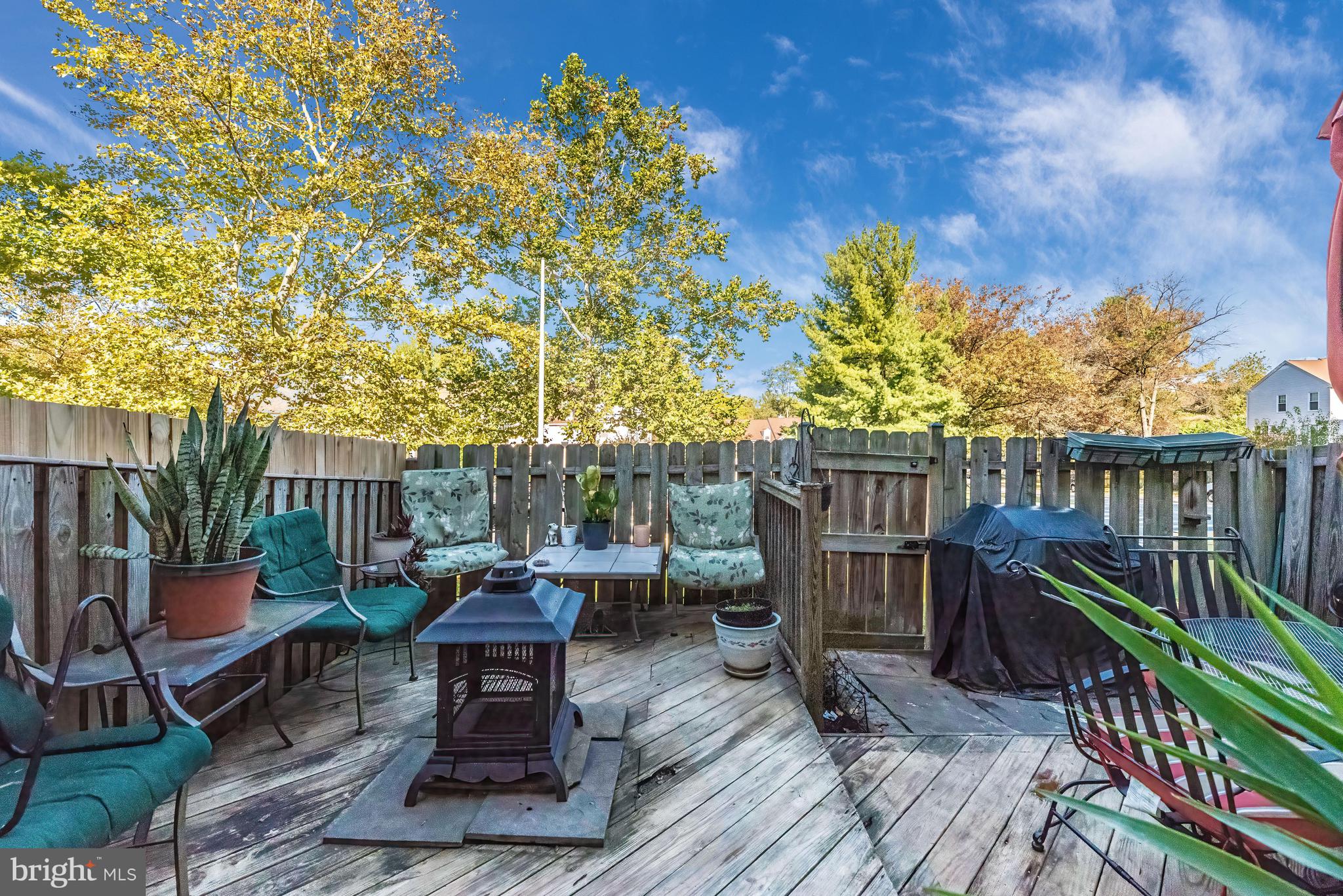 CHURCHILL TOWN SECTOR - Residential