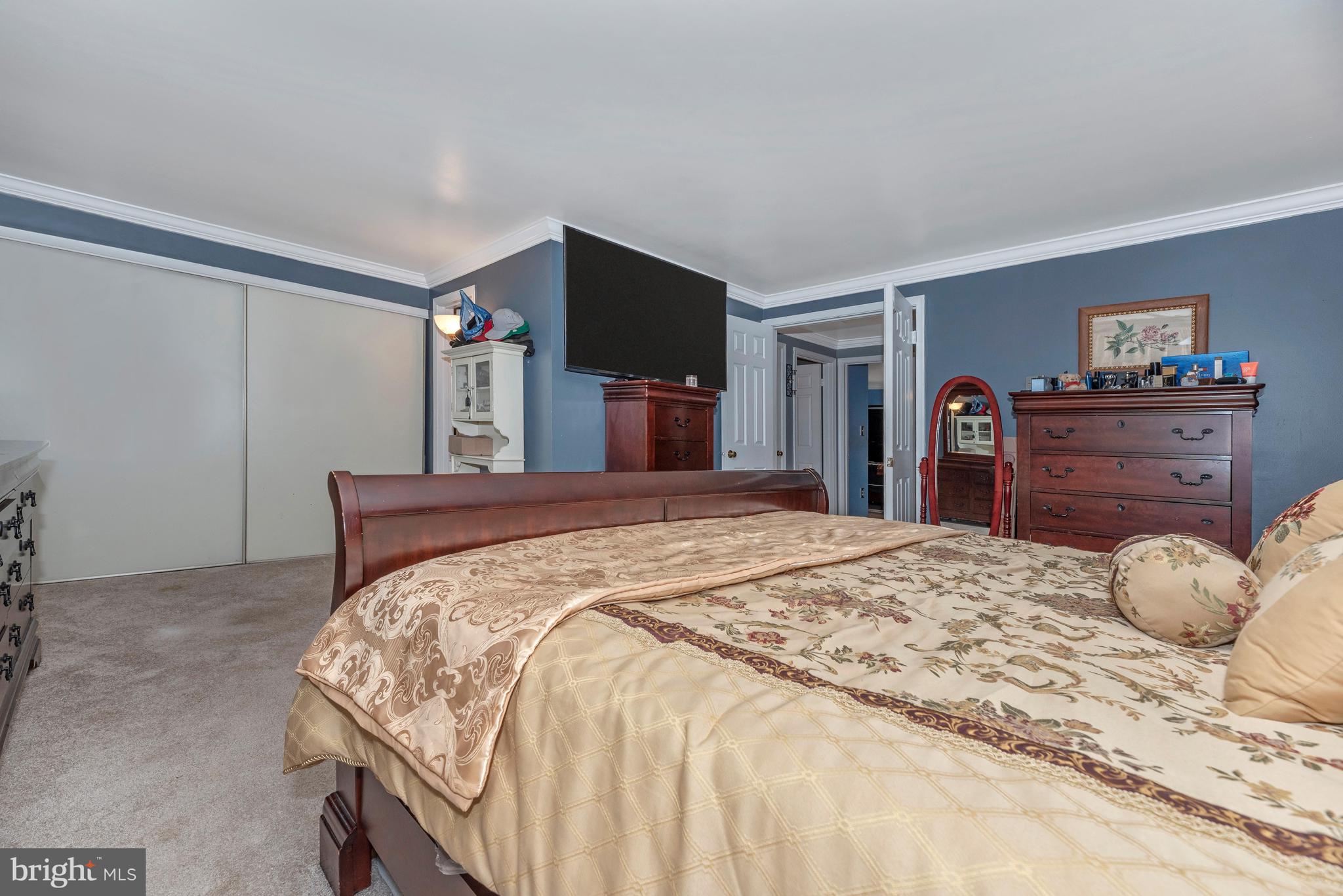 CHURCHILL TOWN SECTOR - Residential