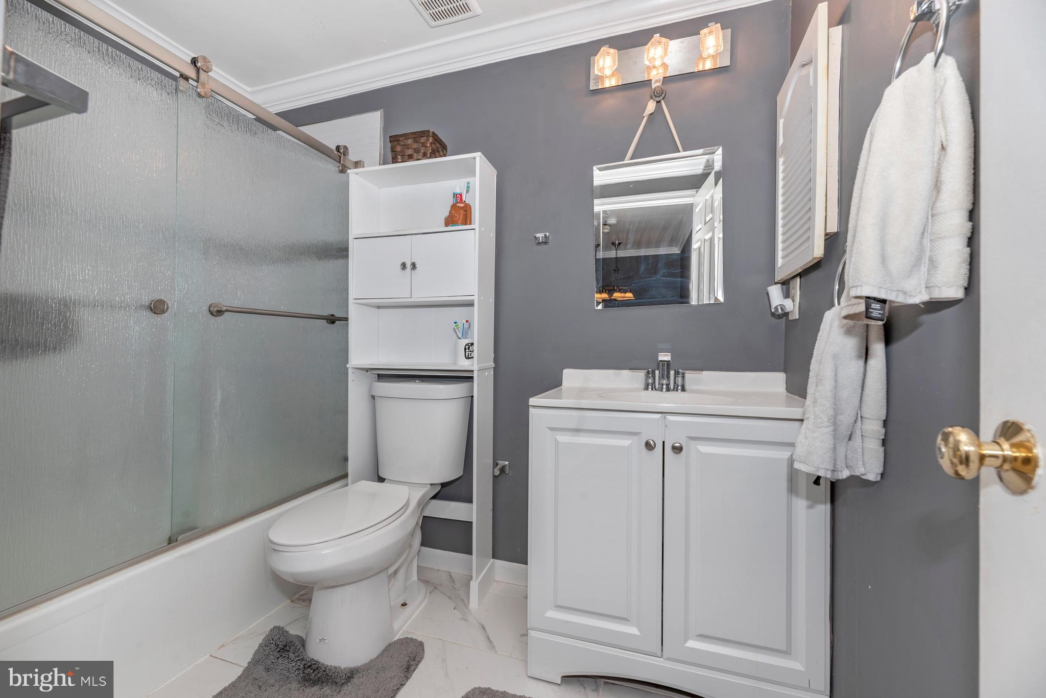 CHURCHILL TOWN SECTOR - Residential