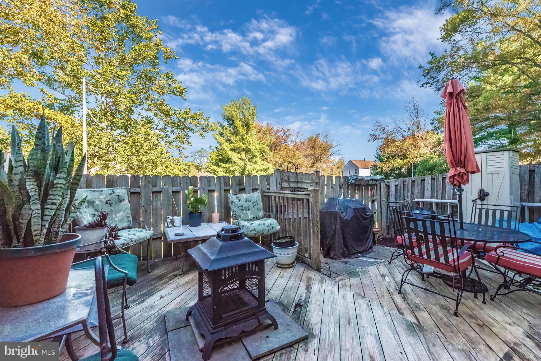 CHURCHILL TOWN SECTOR - Residential