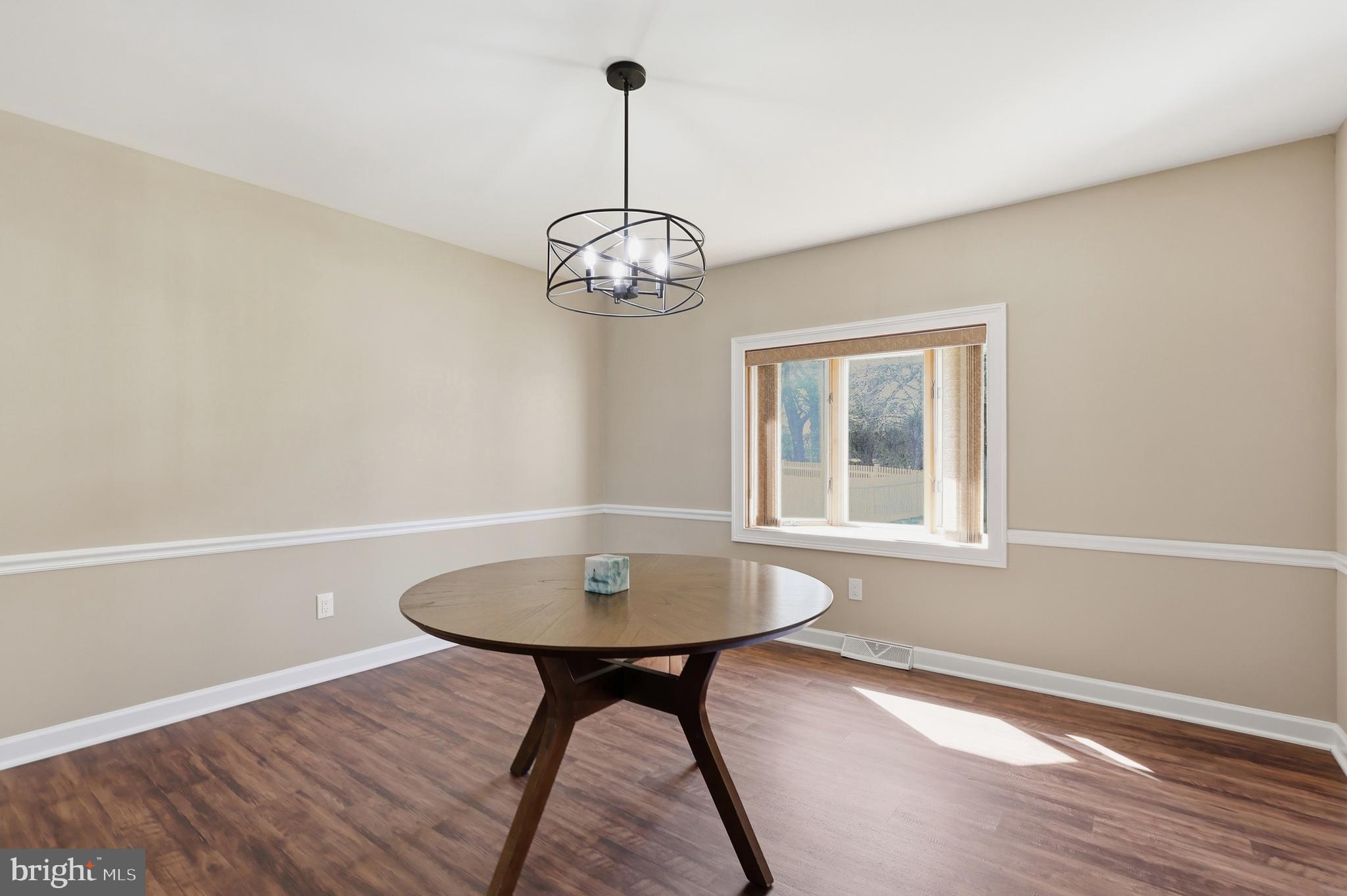 BANBURY MEWS - Residential