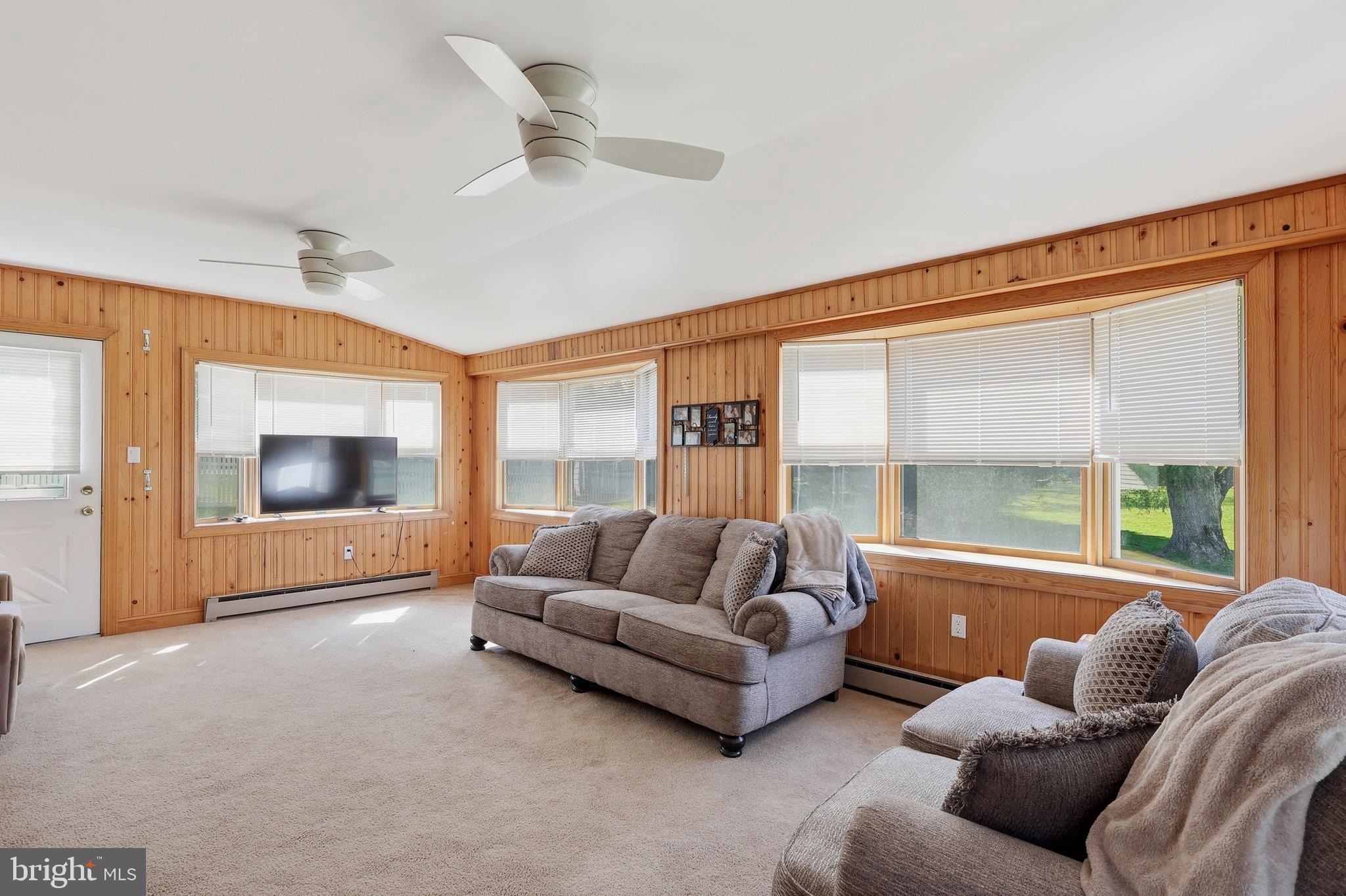 BANBURY MEWS - Residential