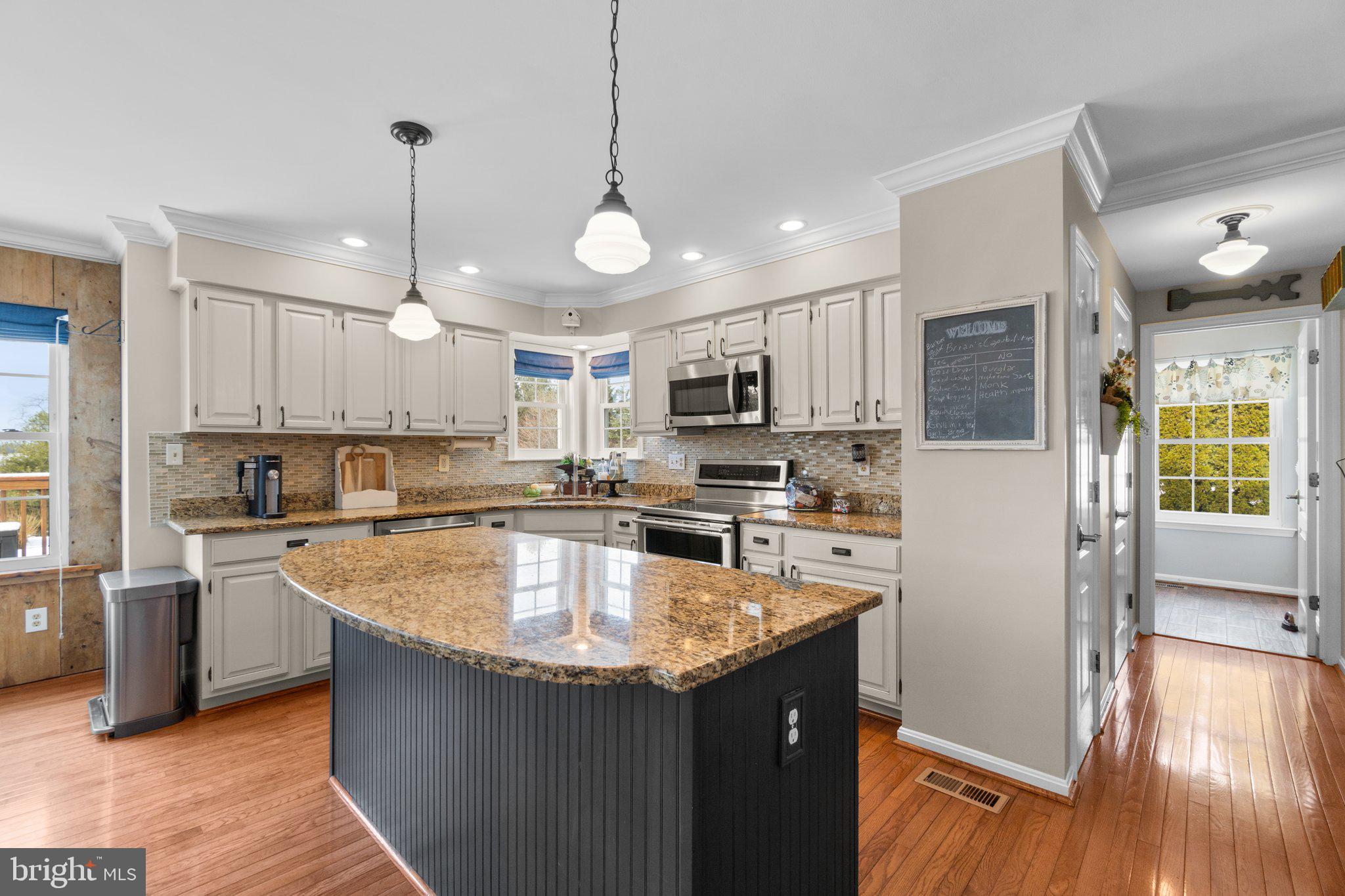 DIAMOND HILLS - Residential