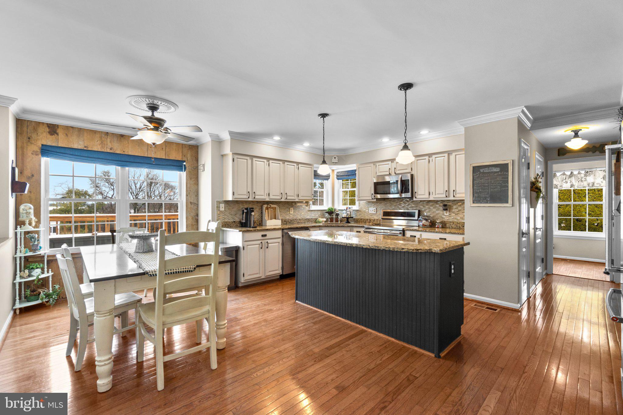 DIAMOND HILLS - Residential