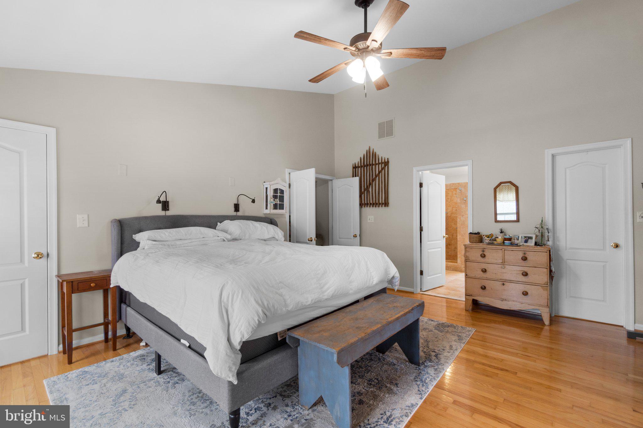 DIAMOND HILLS - Residential