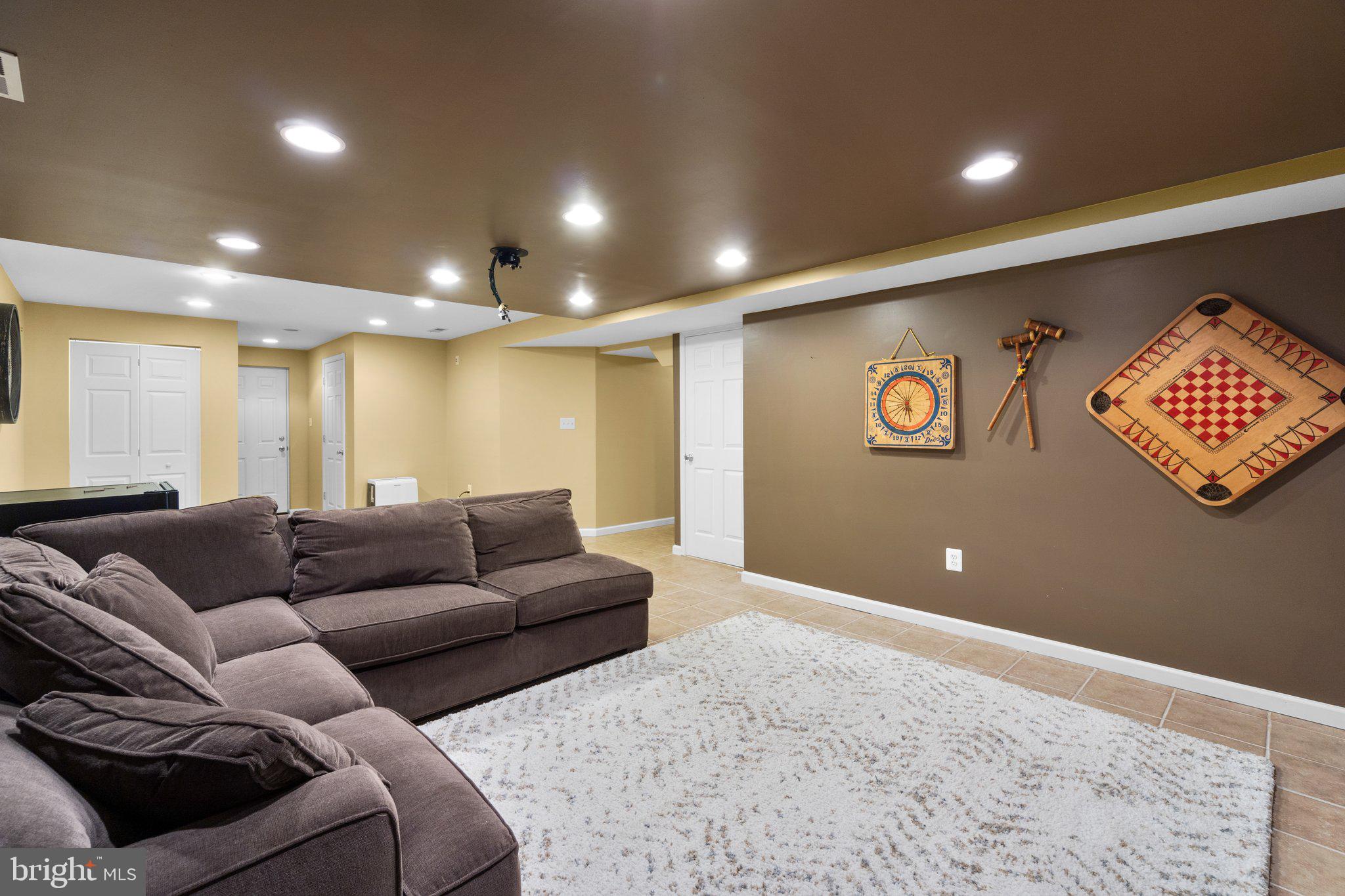 DIAMOND HILLS - Residential