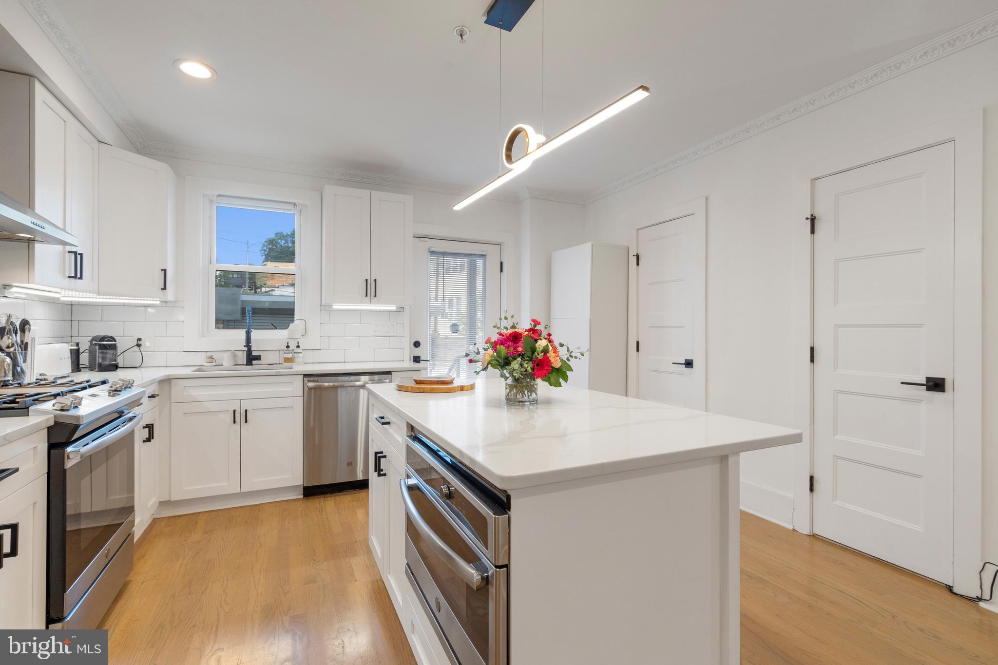 1427 WEST VIRGINIA AVENUE NE 1