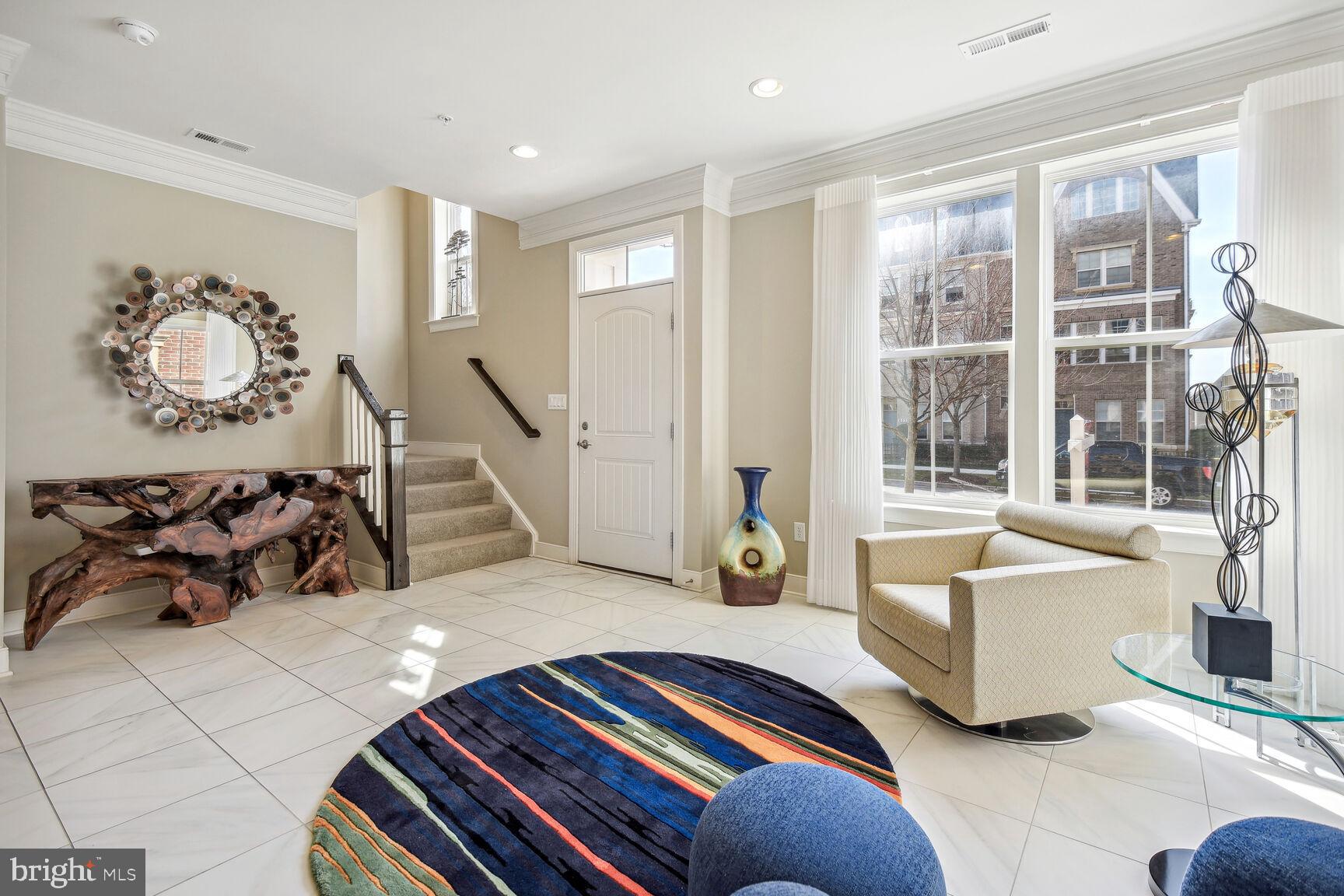 CROWN FARM - Residential