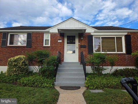 Homes For Sale - 13014 Evanston Street<br/> ROCKVILLE, MD 20853