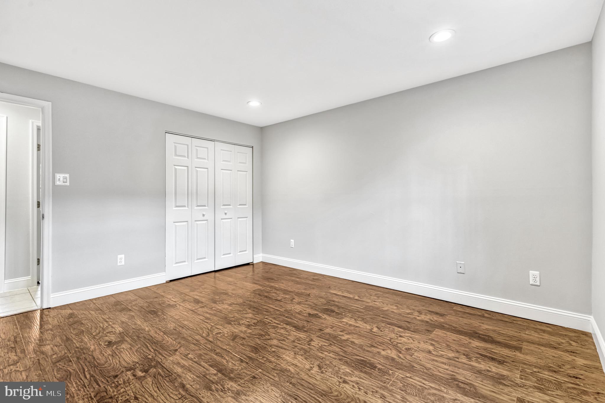 THE MEADOWS - Residential