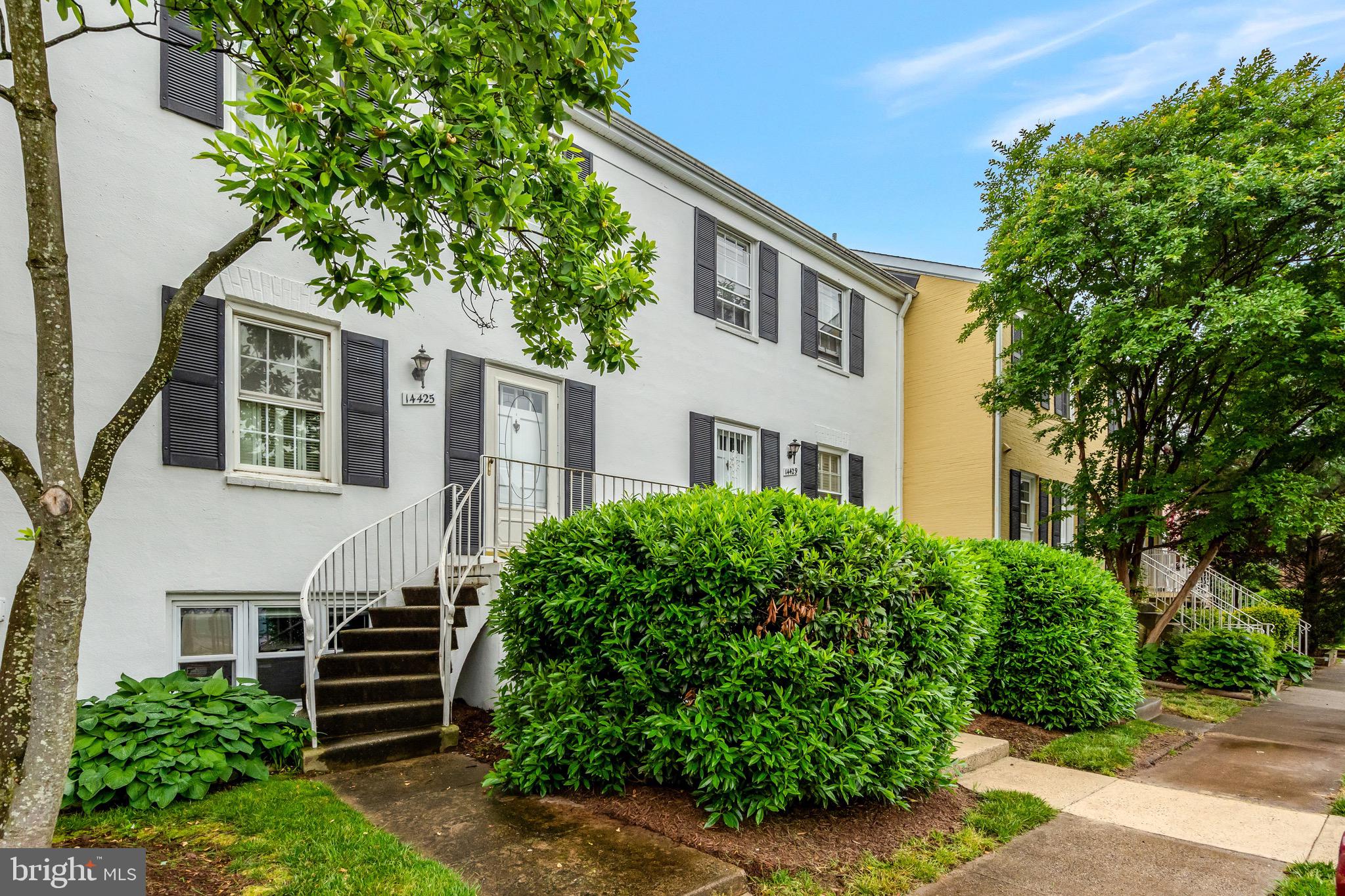 THE MEADOWS - Residential