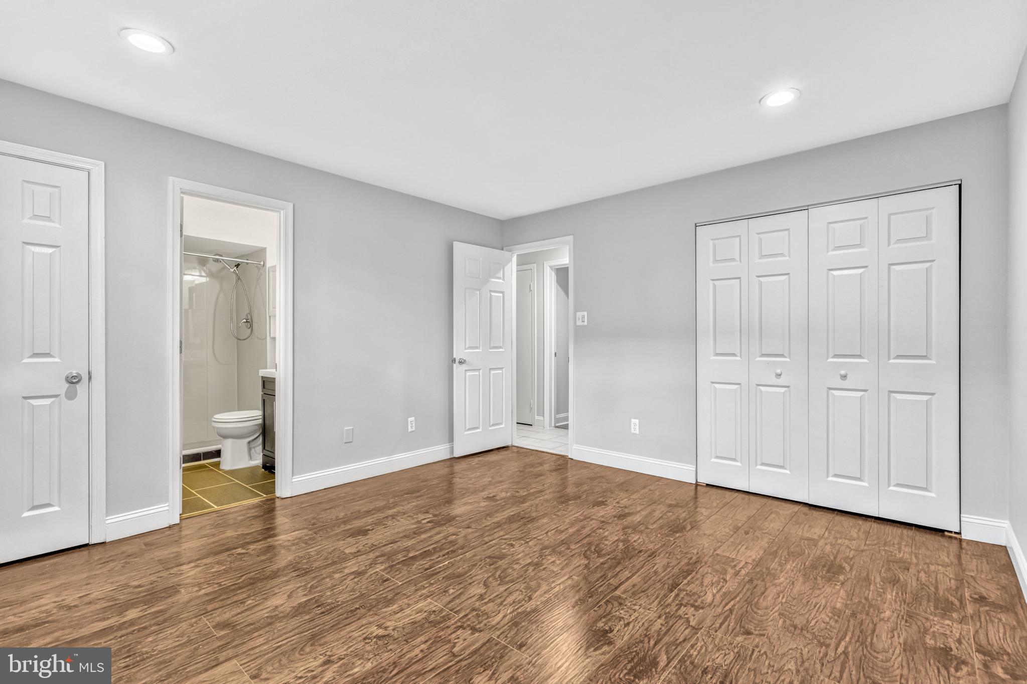 THE MEADOWS - Residential