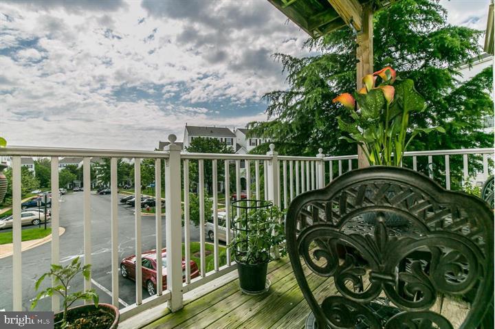 DOMINION STATION - Residential Lease