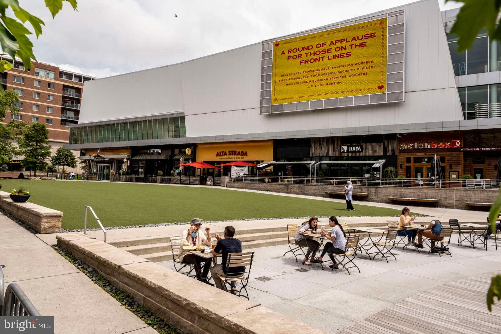 WOODLEY - Residential Lease