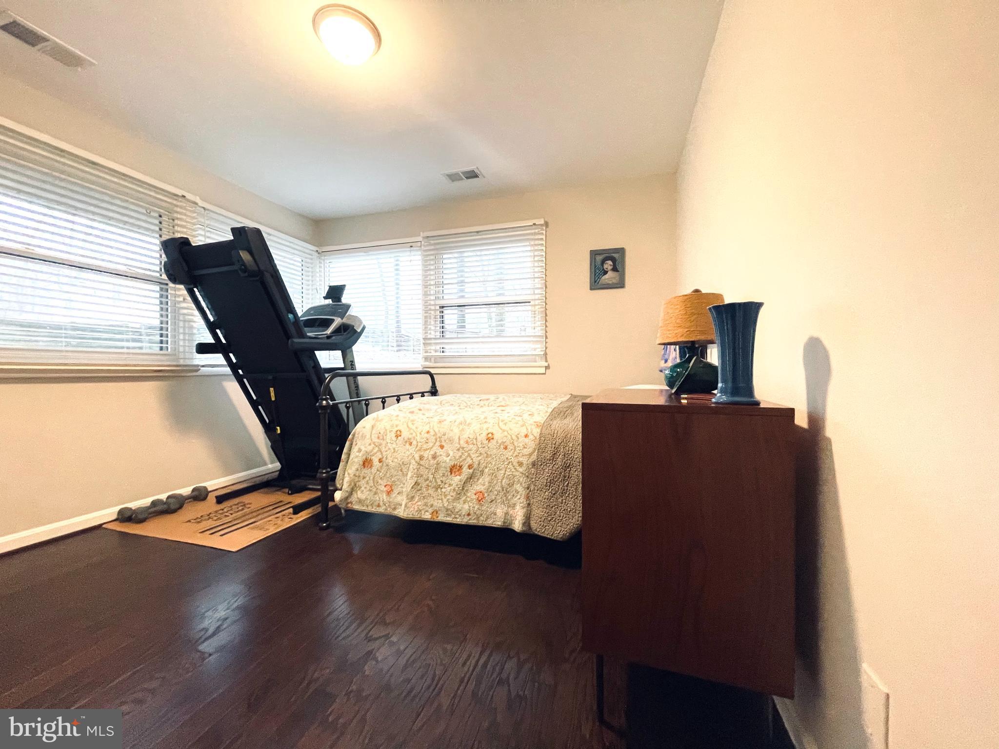 WOODLEY - Residential Lease