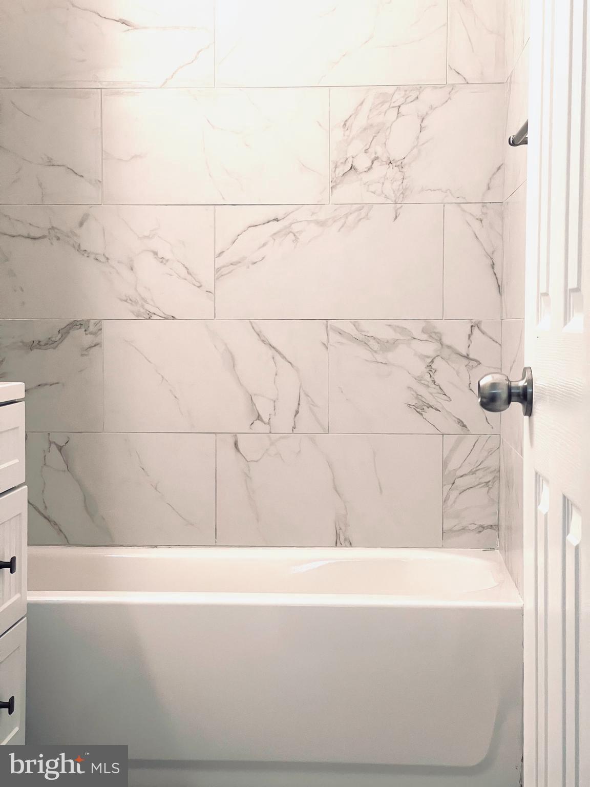 WOODLEY - Residential Lease