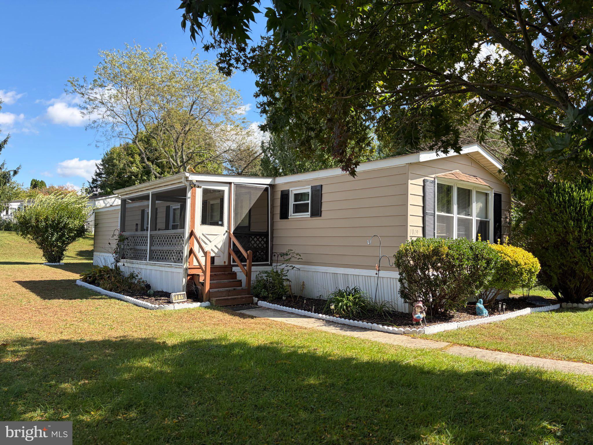1019 MUTSU LANE
