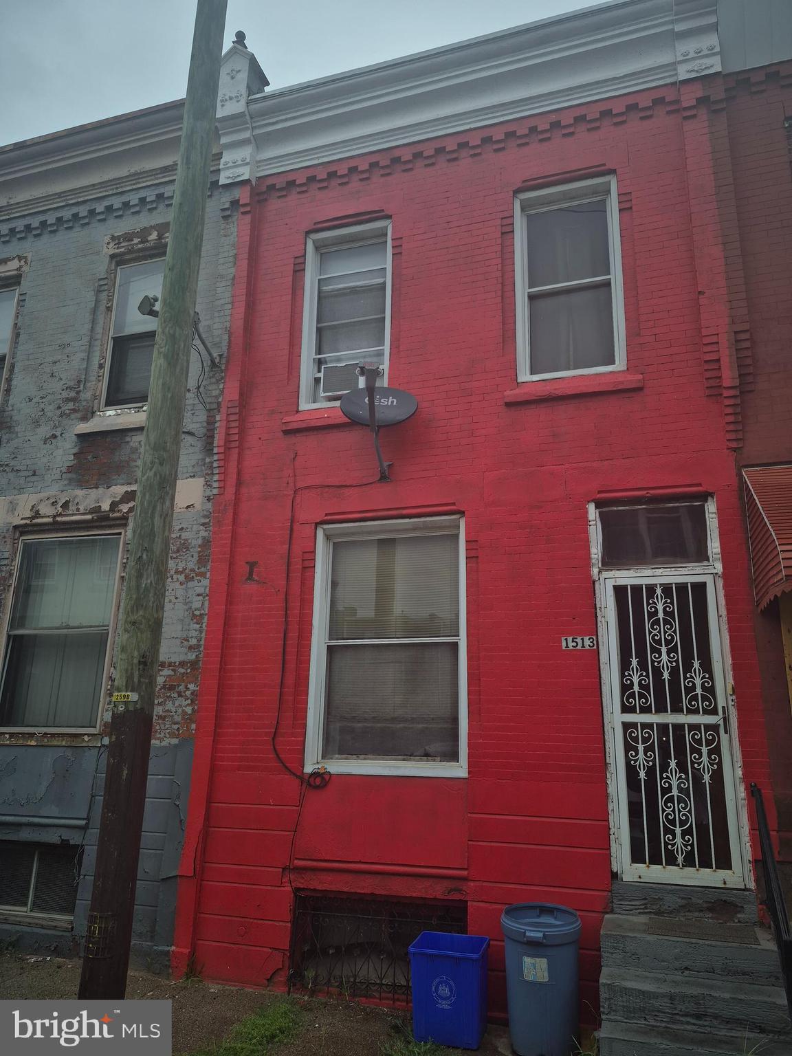 Investor Opportunity – Philly Rowhome with High Upside! 🔥
Calling all investors and Cash buyers! This North Philly rowhome offers serious potential for your next flip or rental. Nearby comp 2427 N 15th St closed at $182,000, showing strong ARV possibilities. With rental demand rising, properties like 2420 N Bancroft are achieving up to $1,650/month. Located in an area seeing active redevelopment and investor activity. Ideal for value-add strategies – bring your vision and your best cash offer. Motivated seller, will consider all Reasonable offers– ready for a fast, clean close. Don’t let this one pass you by!