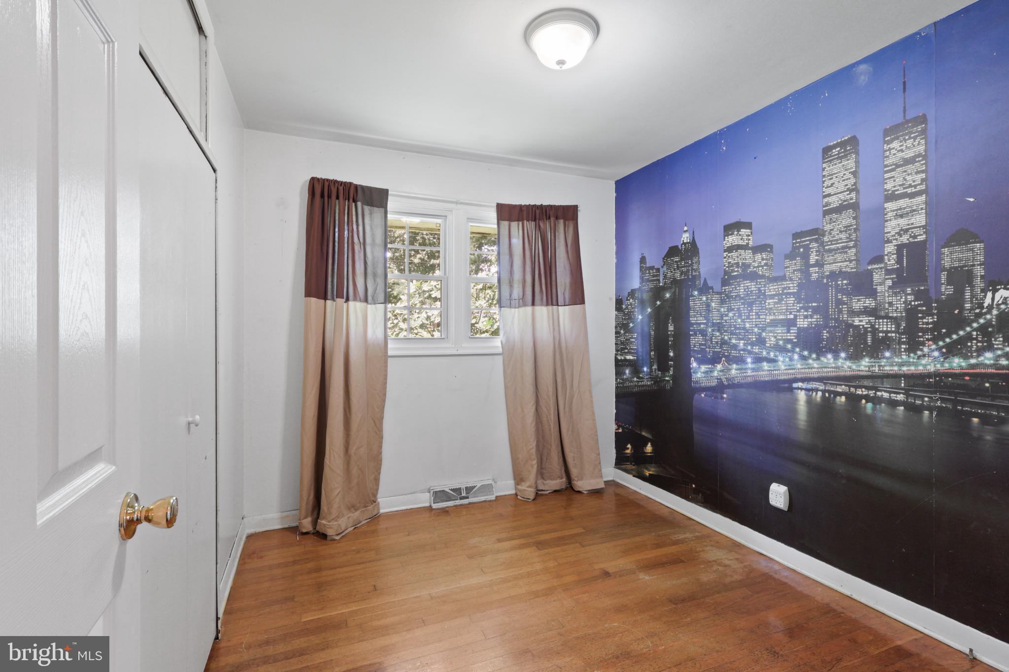 GRAFTON VILLAGE - Residential