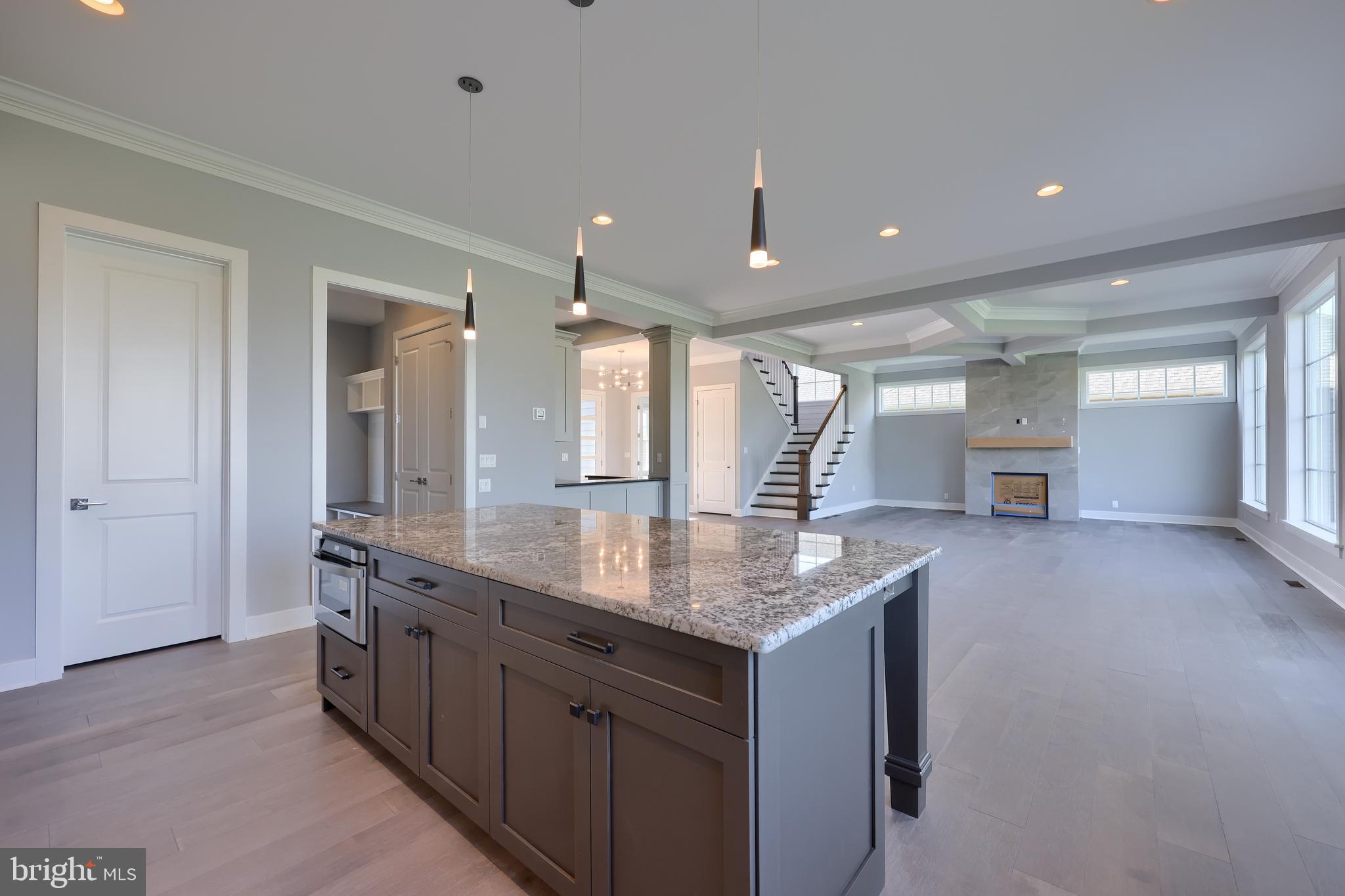 HAYDN MANOR - Residential