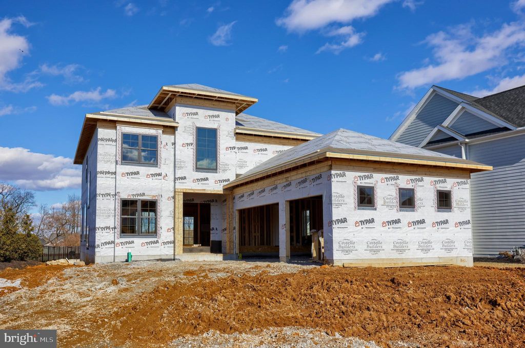 Photo of 2511 Crowfoot Lane Lot#25, EAST PETERSBURG, PA 17520 (MLS # PALA2065384)