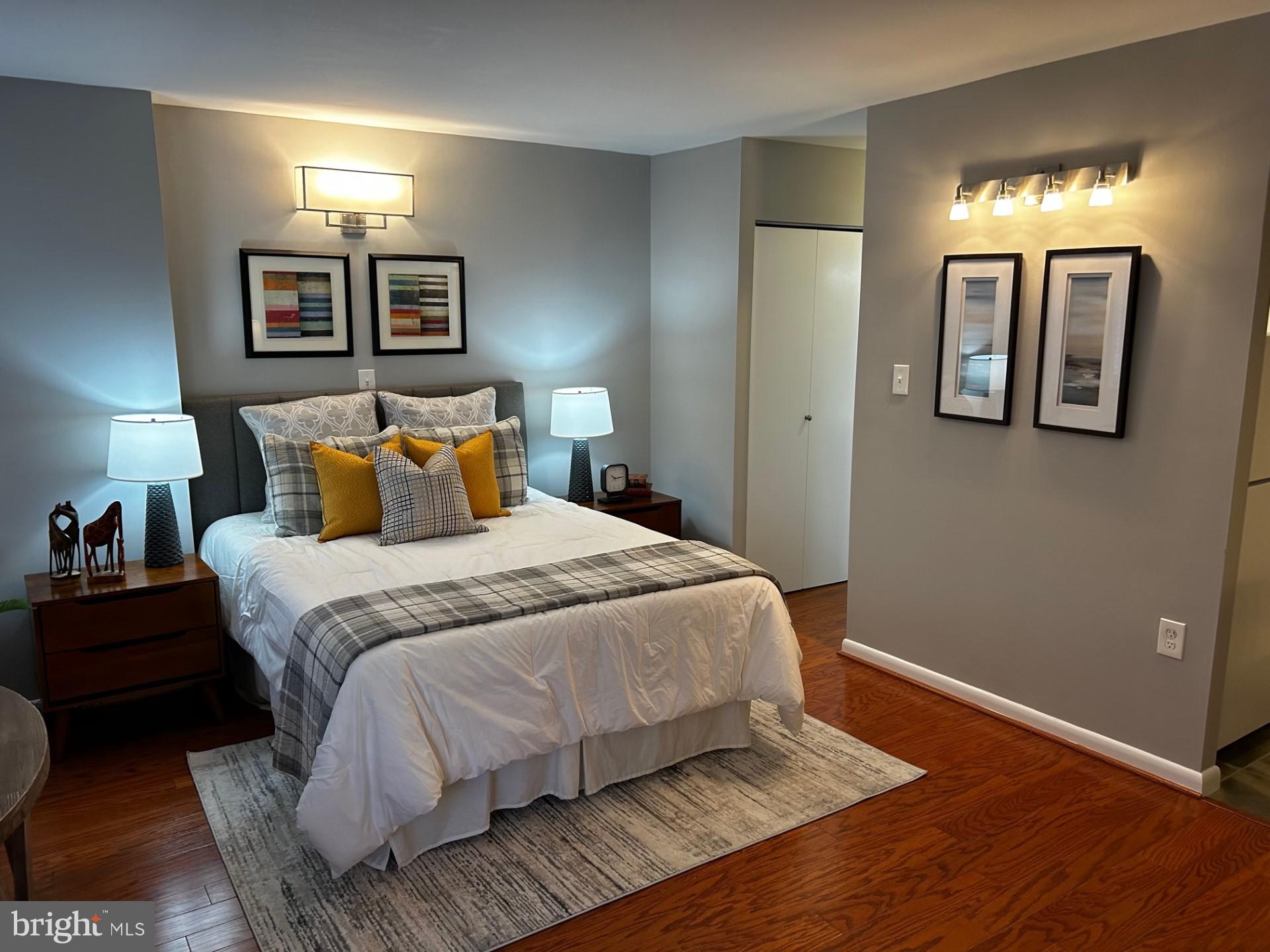 1718 P STREET NW T19