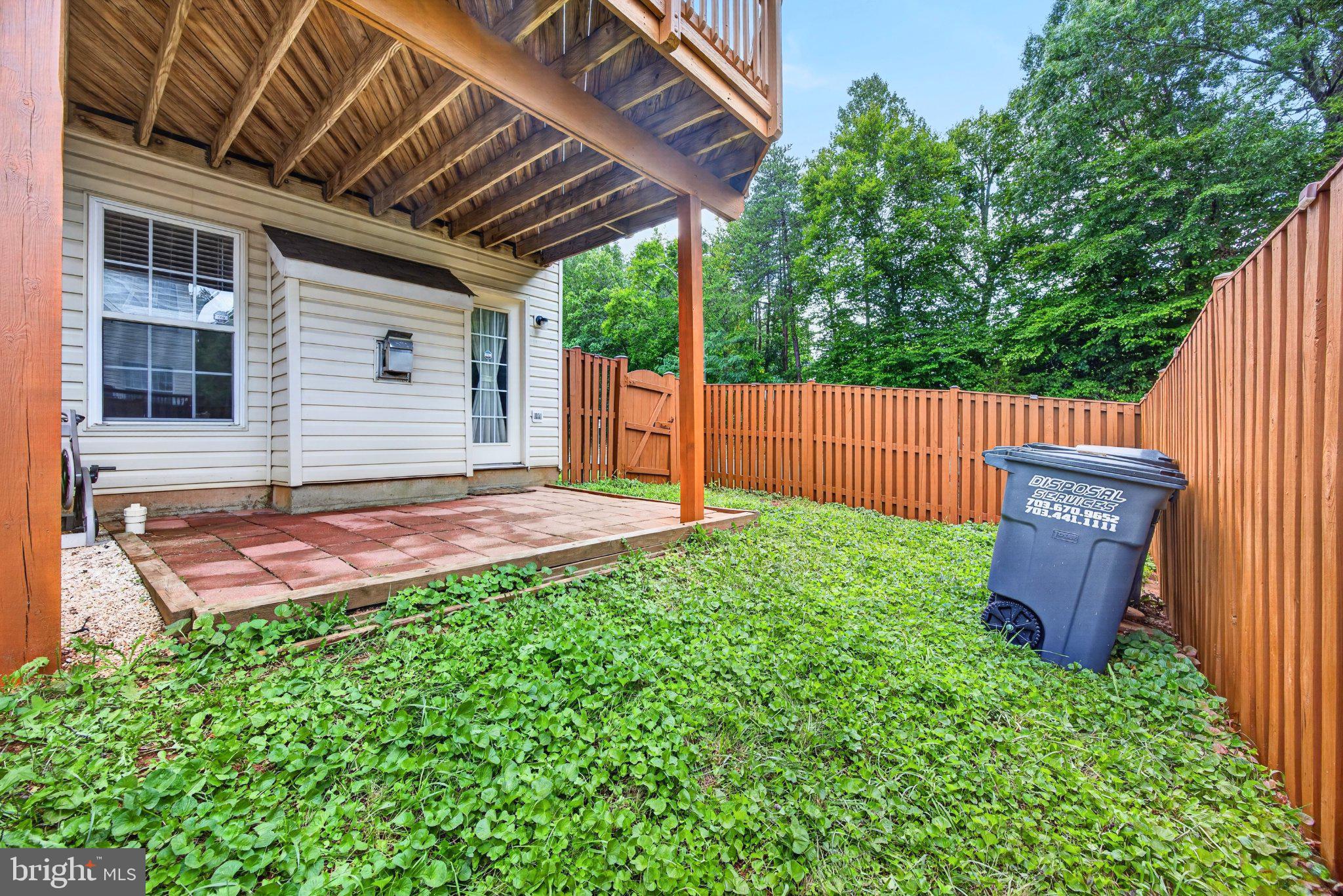 14913 WHITTIER LOOP