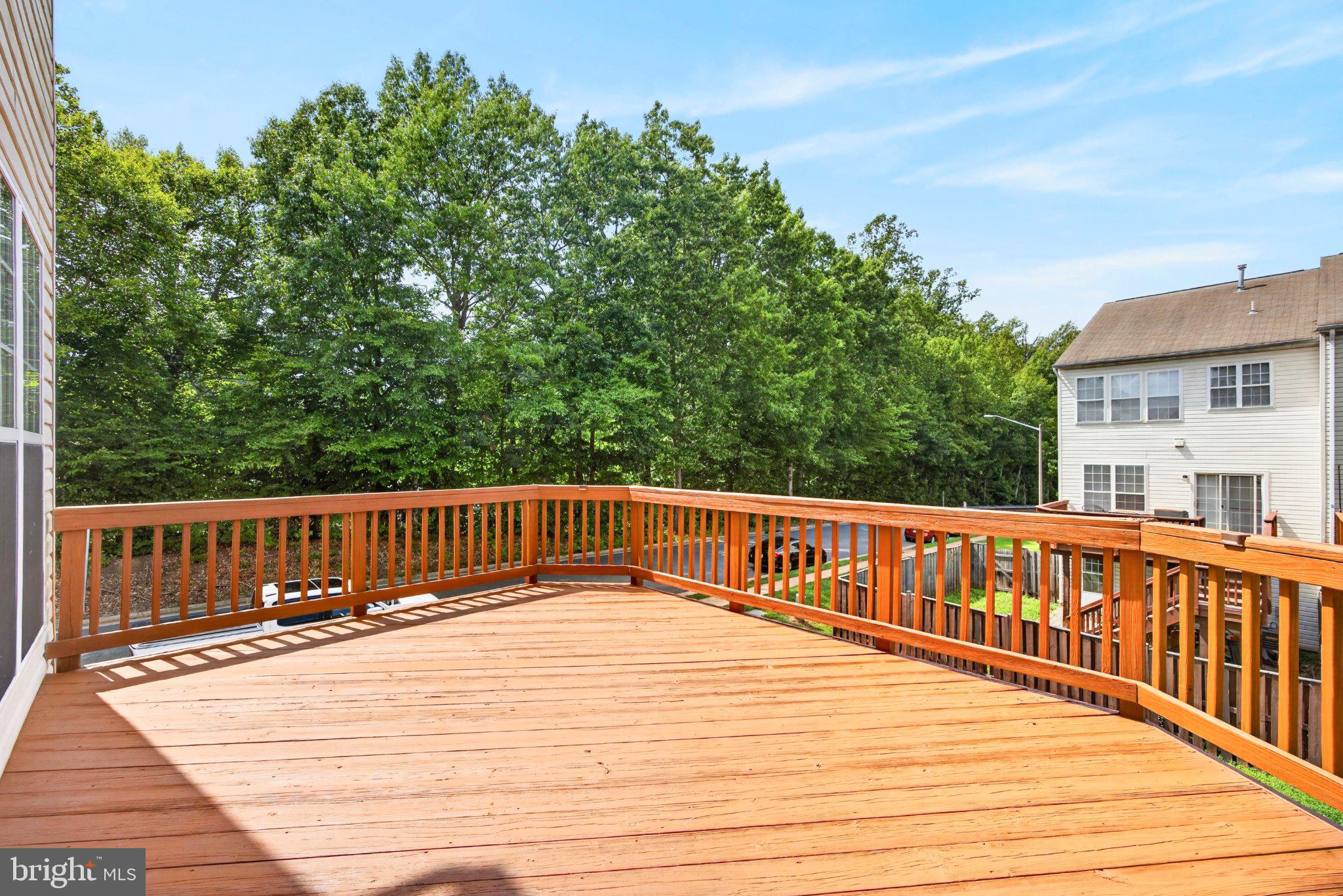 14913 WHITTIER LOOP