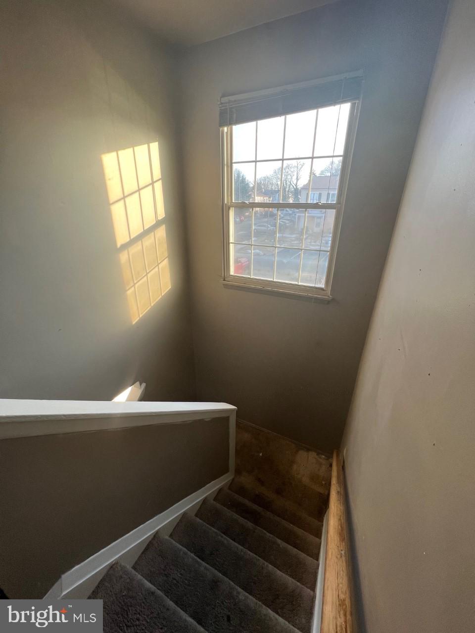 HERITAGE SQUARE - Residential