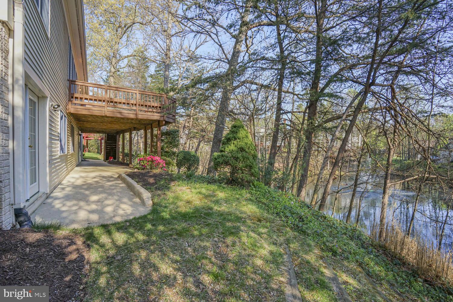 WOODLAND LAKE - Residential