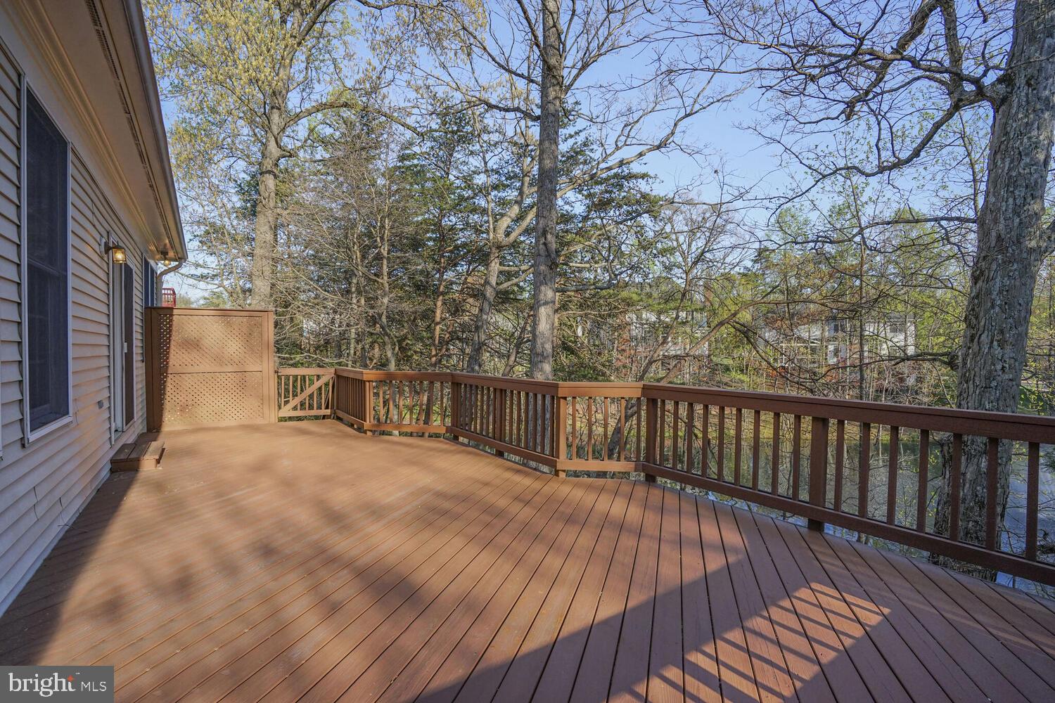 WOODLAND LAKE - Residential