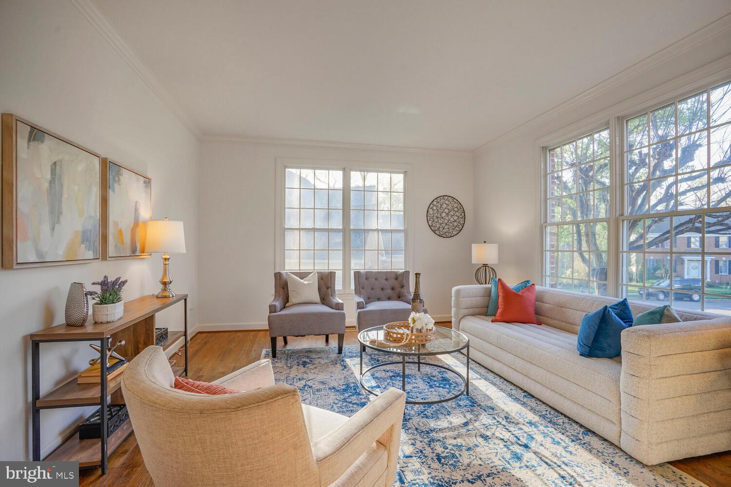 WOODLAND LAKE - Residential