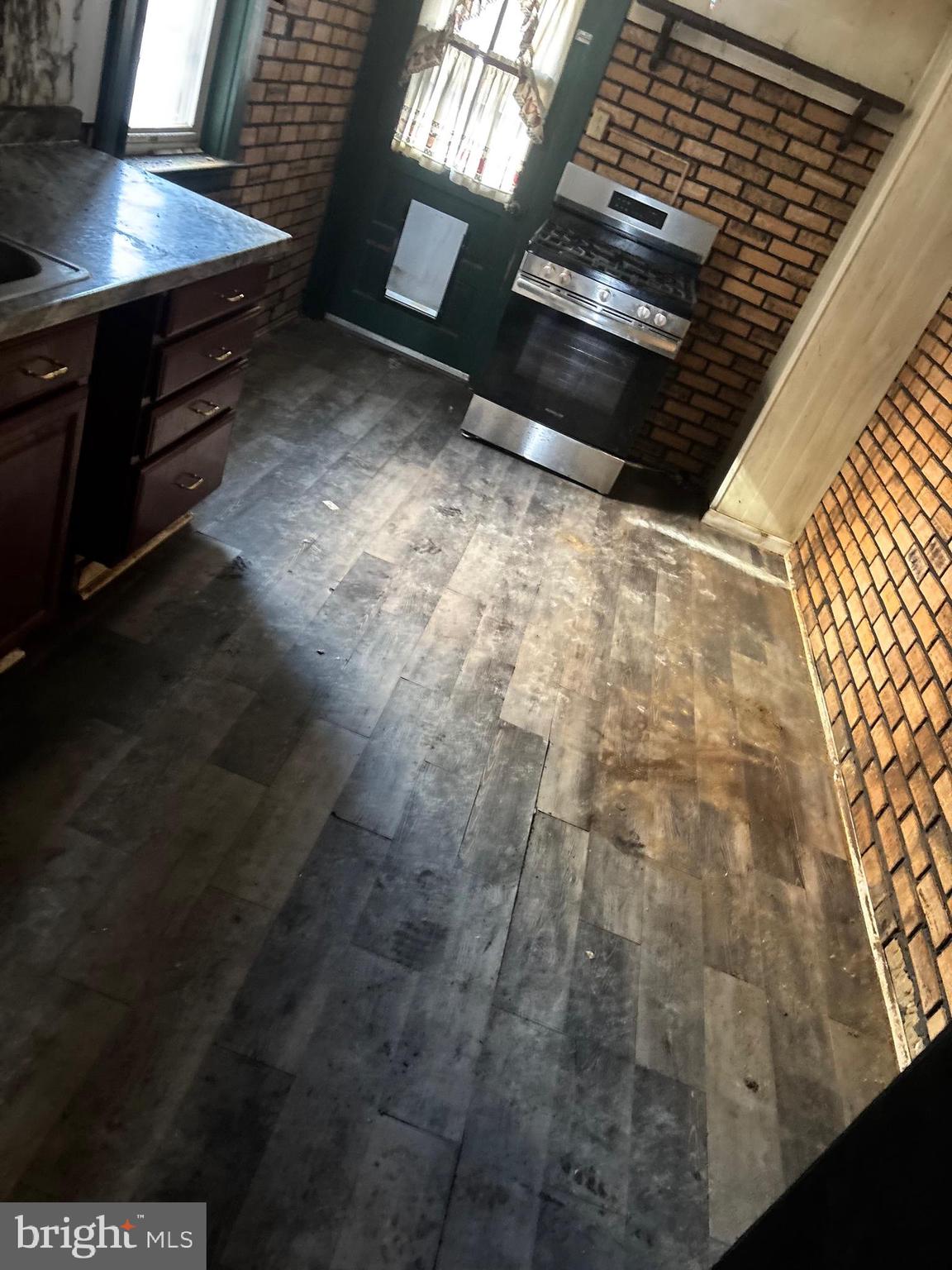 LANCASTER - Residential