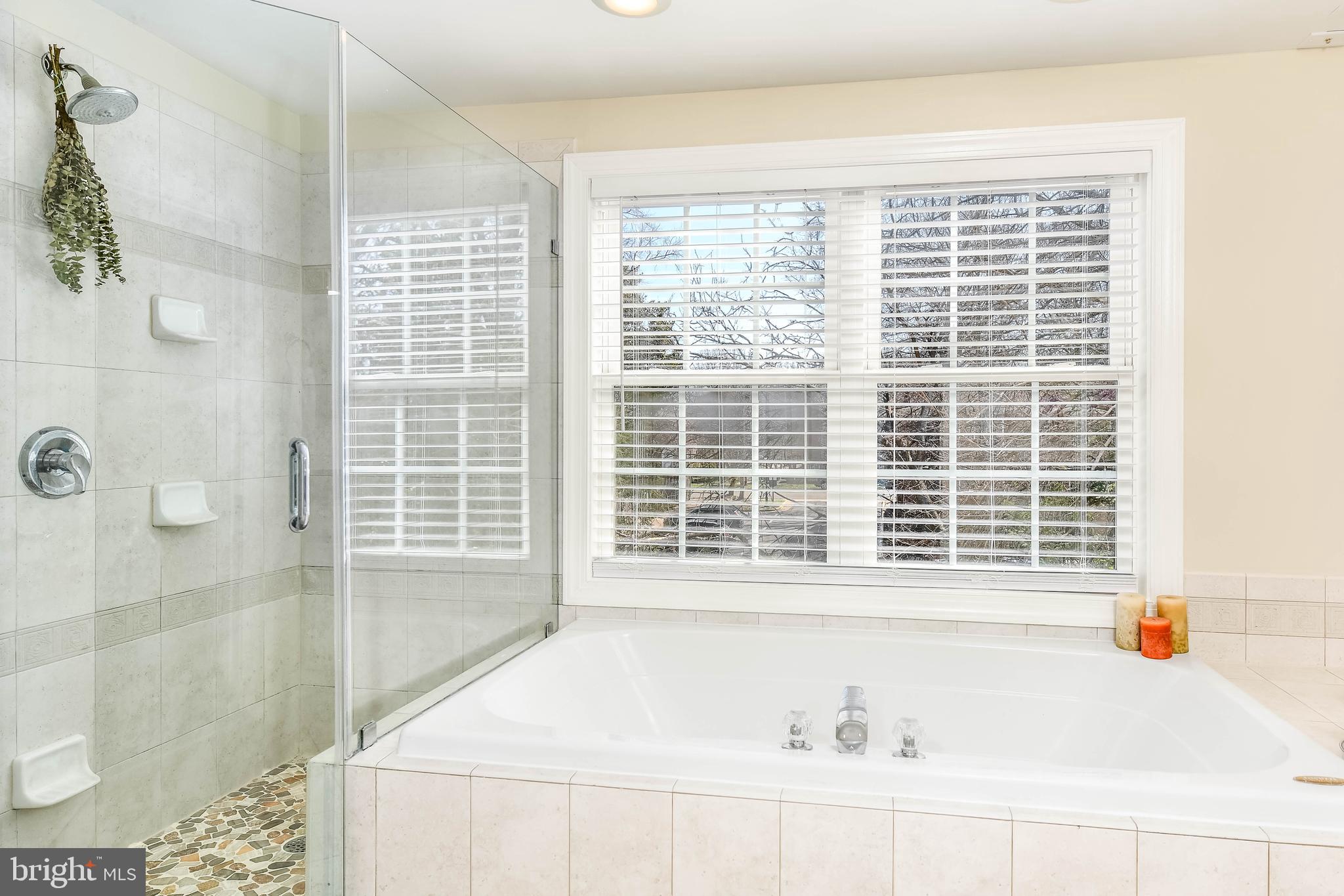 WILKES CORNER - Residential