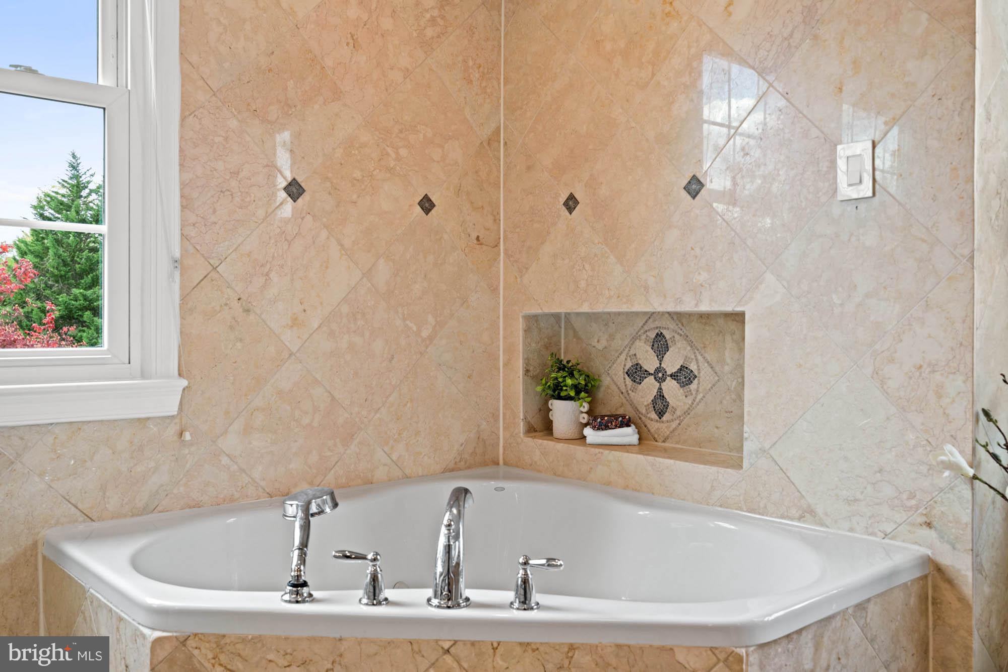 PT BETHESDA OUT RES 1 - Residential