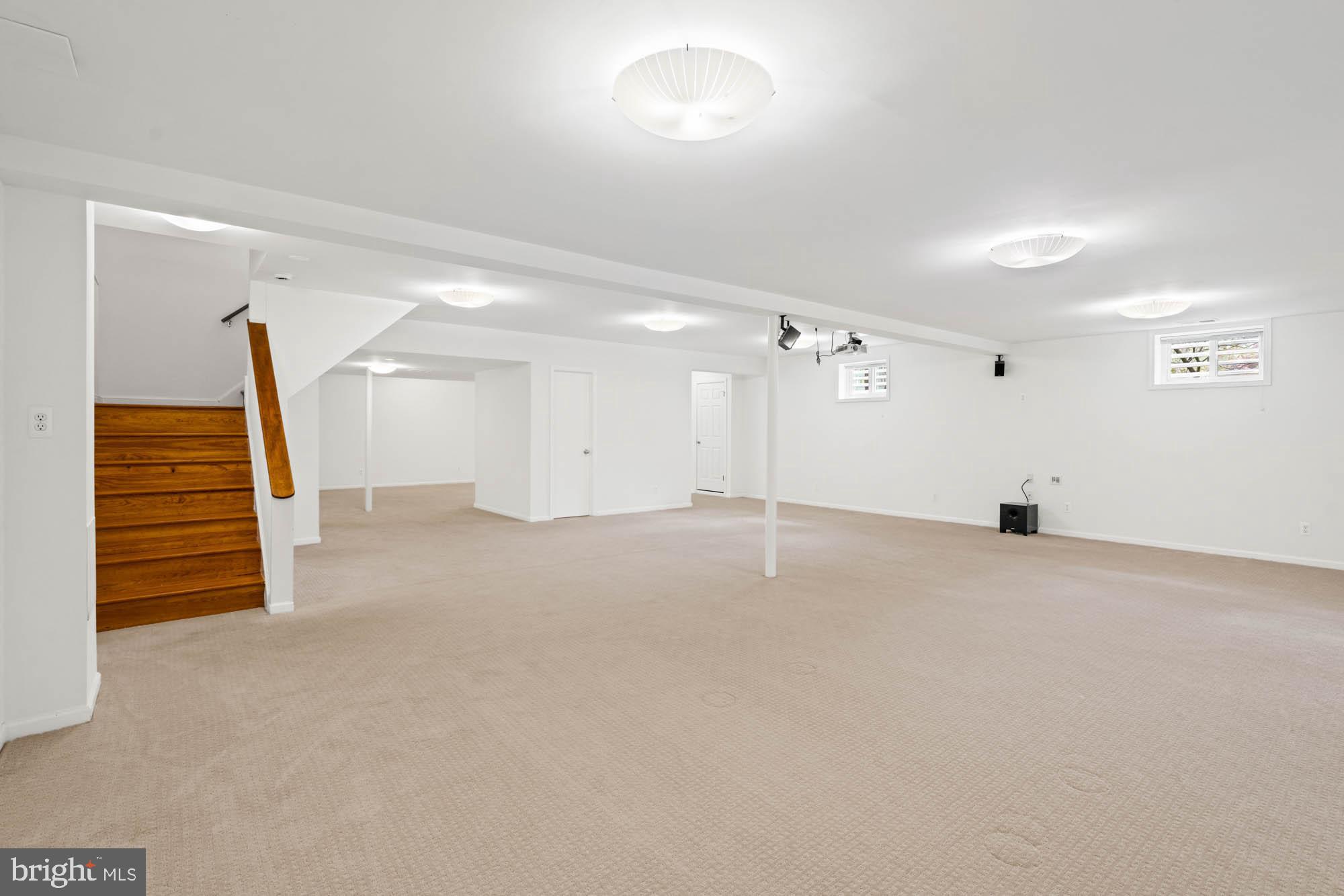 PT BETHESDA OUT RES 1 - Residential