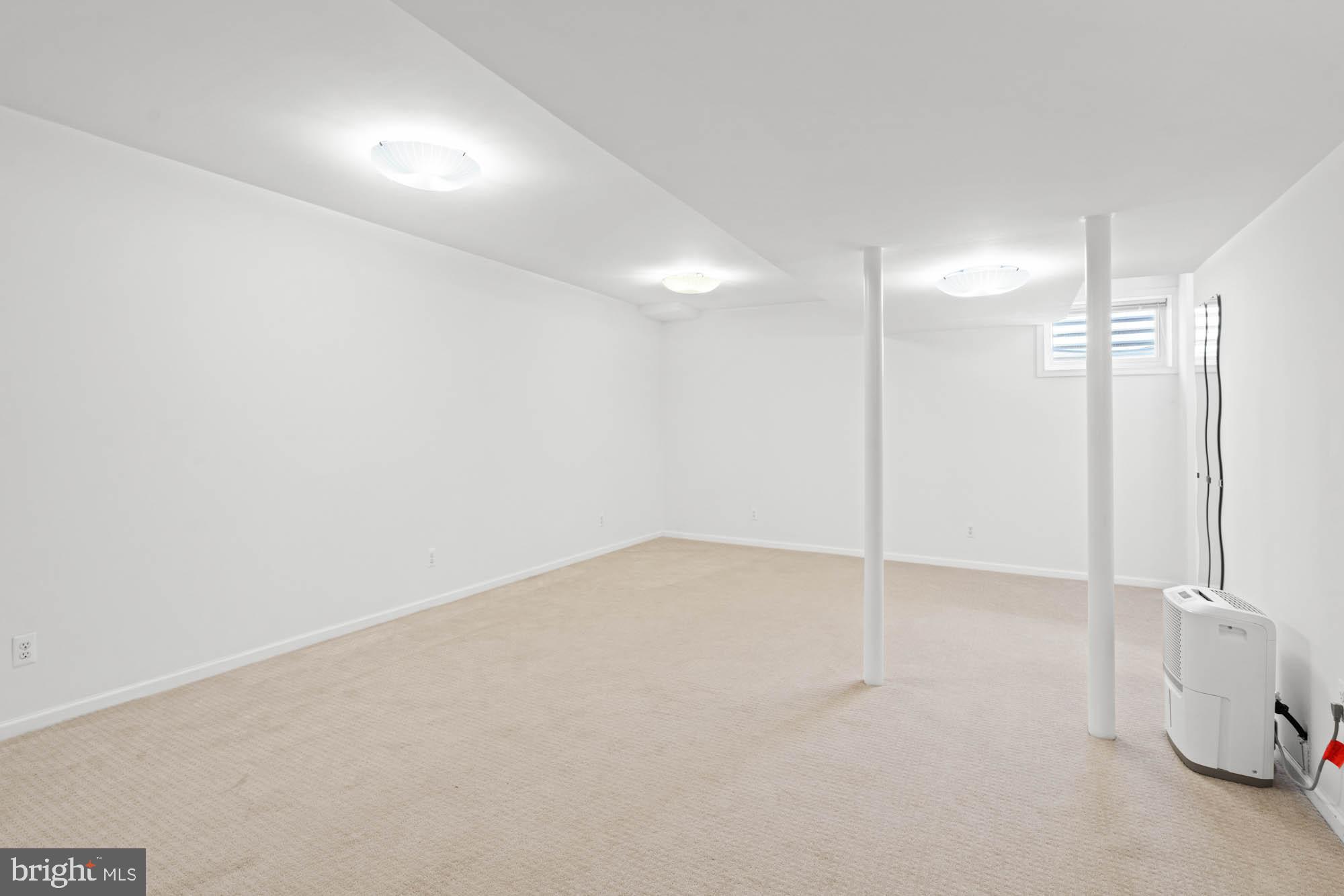 PT BETHESDA OUT RES 1 - Residential