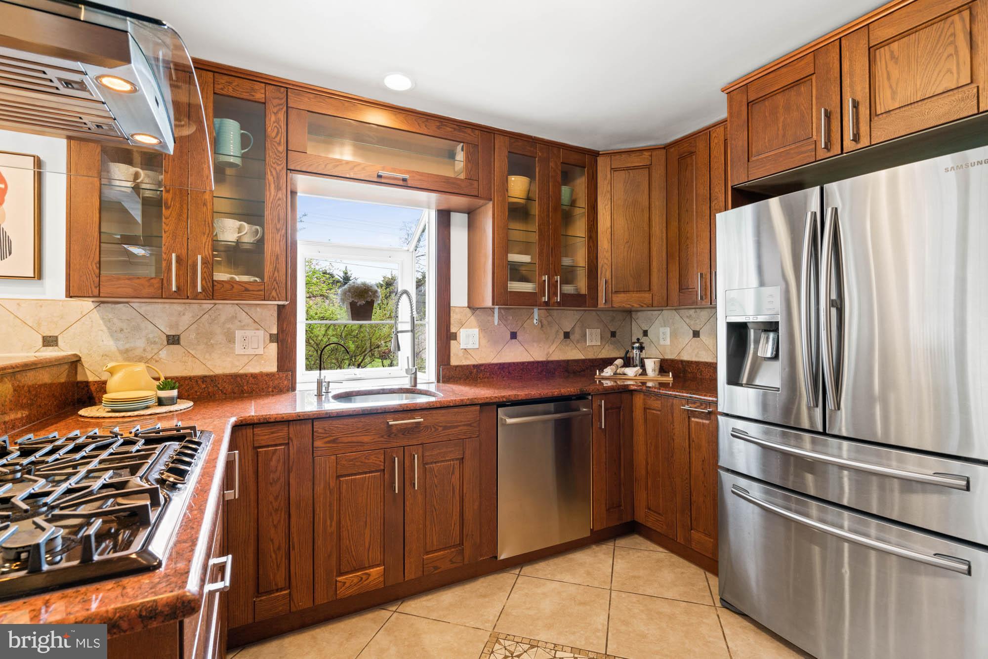 PT BETHESDA OUT RES 1 - Residential