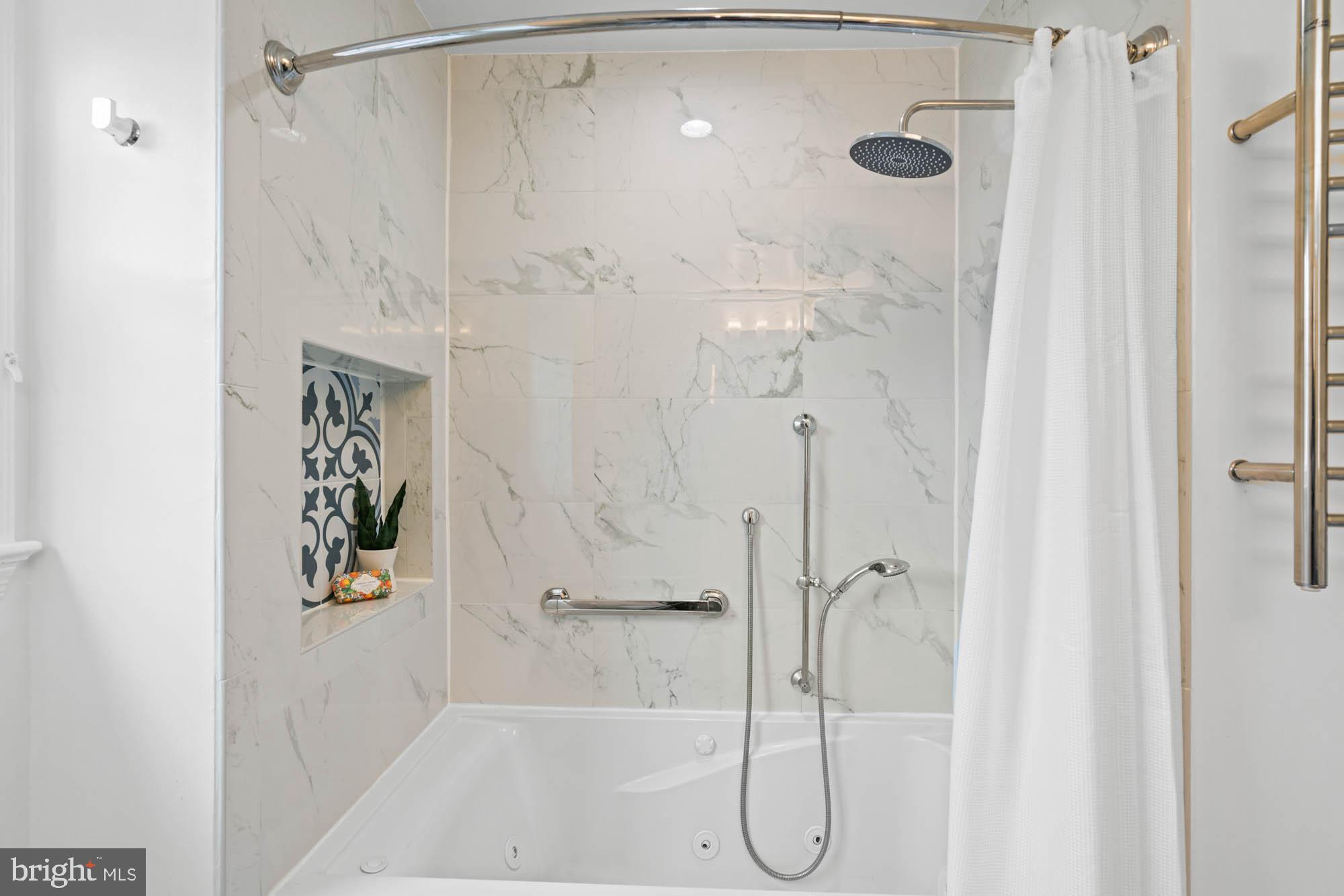 PT BETHESDA OUT RES 1 - Residential