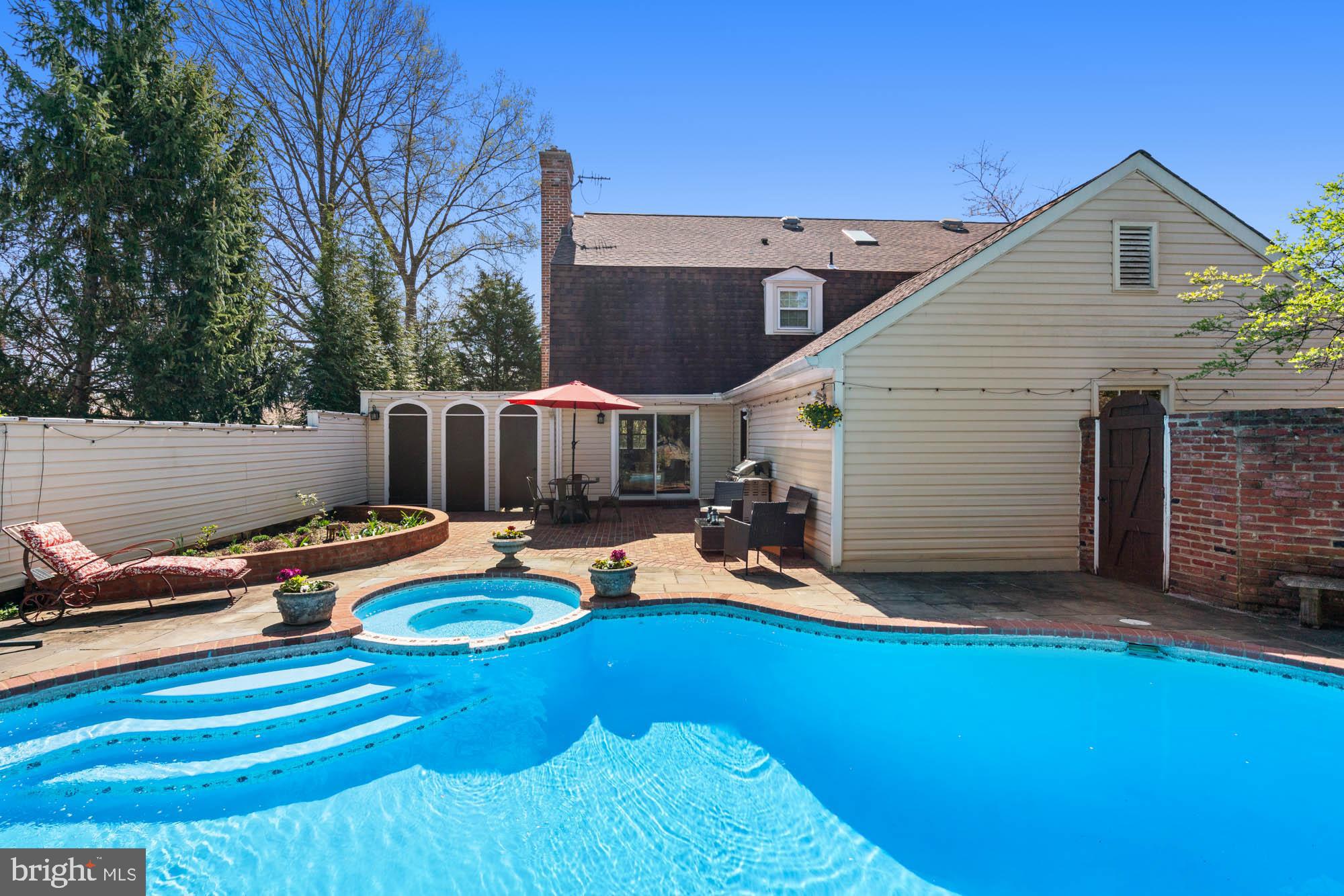 PT BETHESDA OUT RES 1 - Residential