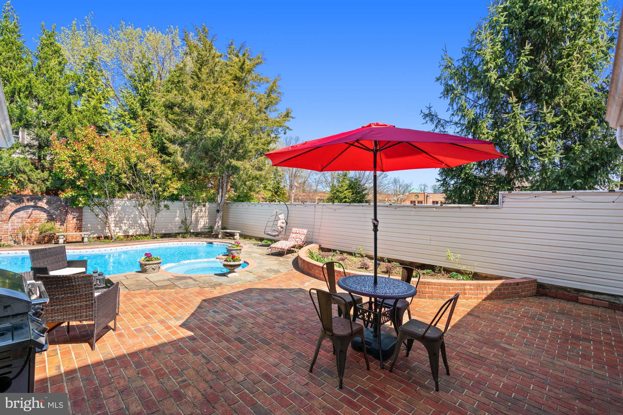 PT BETHESDA OUT RES 1 - Residential