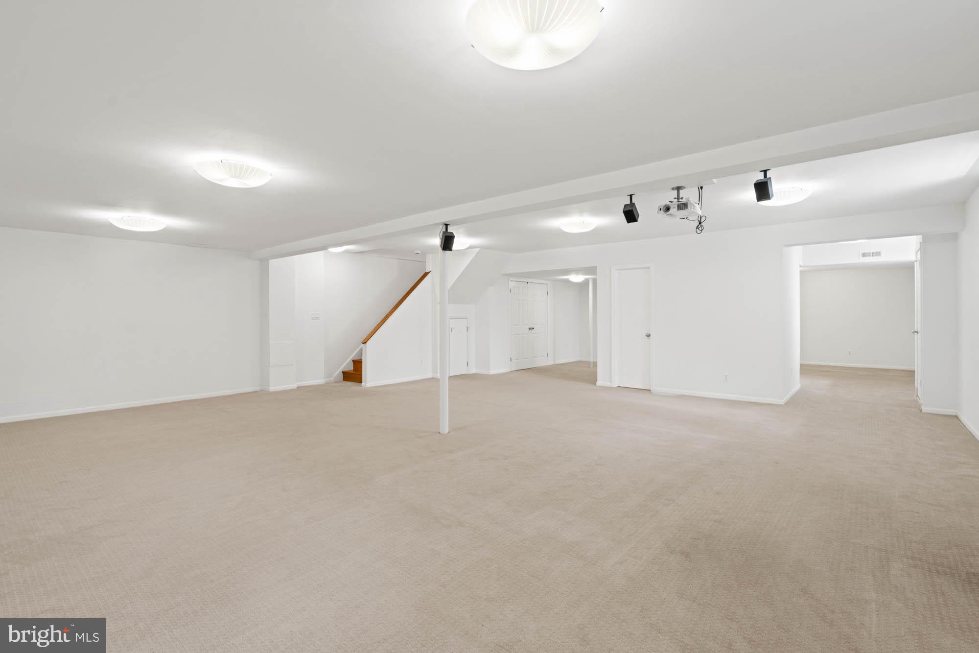 PT BETHESDA OUT RES 1 - Residential