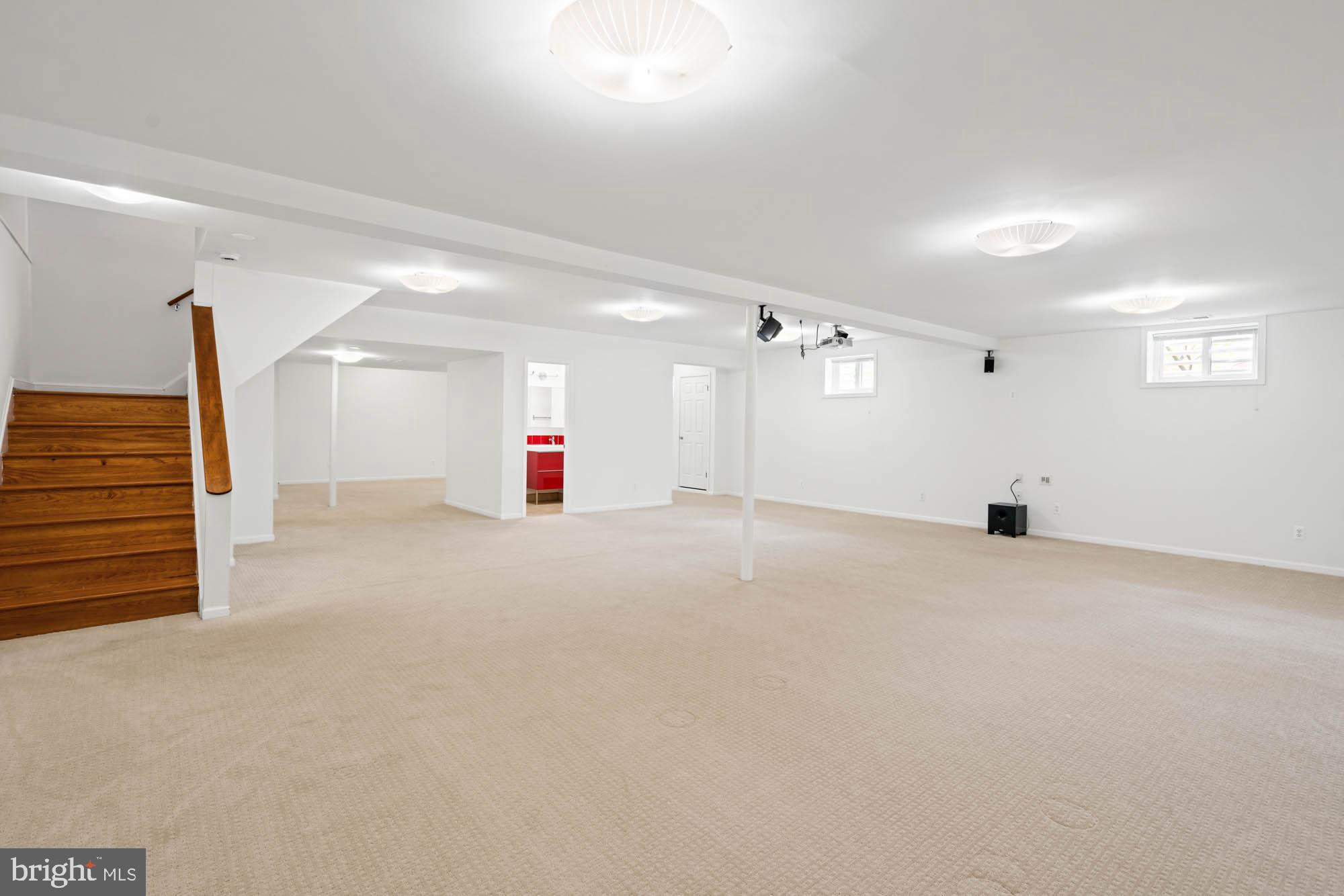 PT BETHESDA OUT RES 1 - Residential