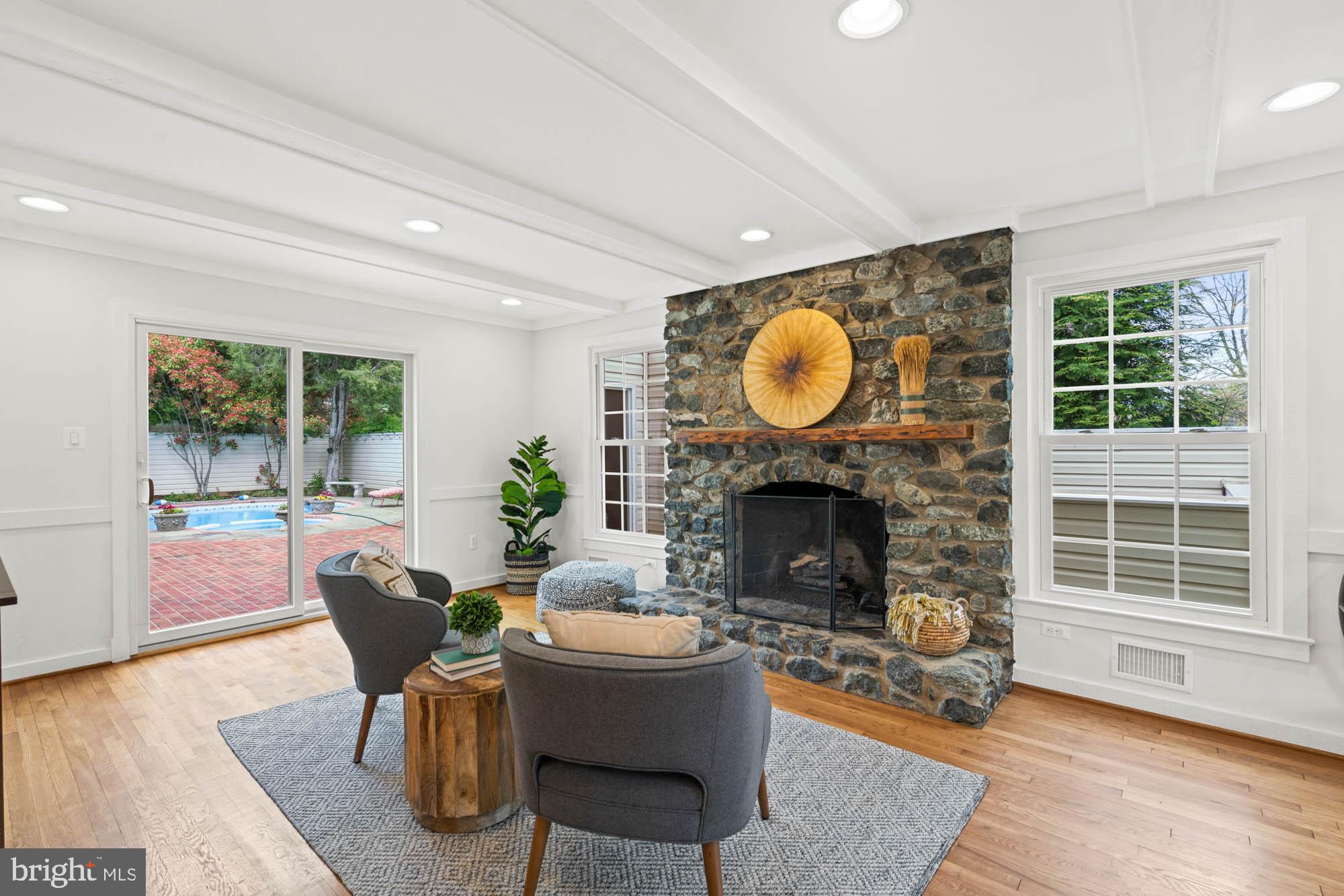 PT BETHESDA OUT RES 1 - Residential