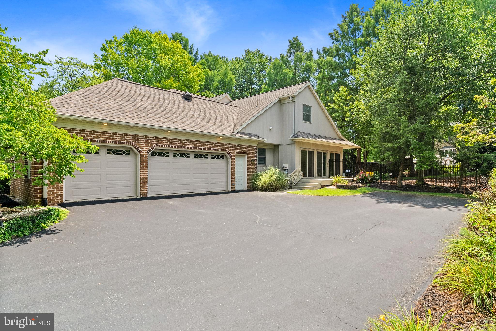 2138 WATERFORD DRIVE