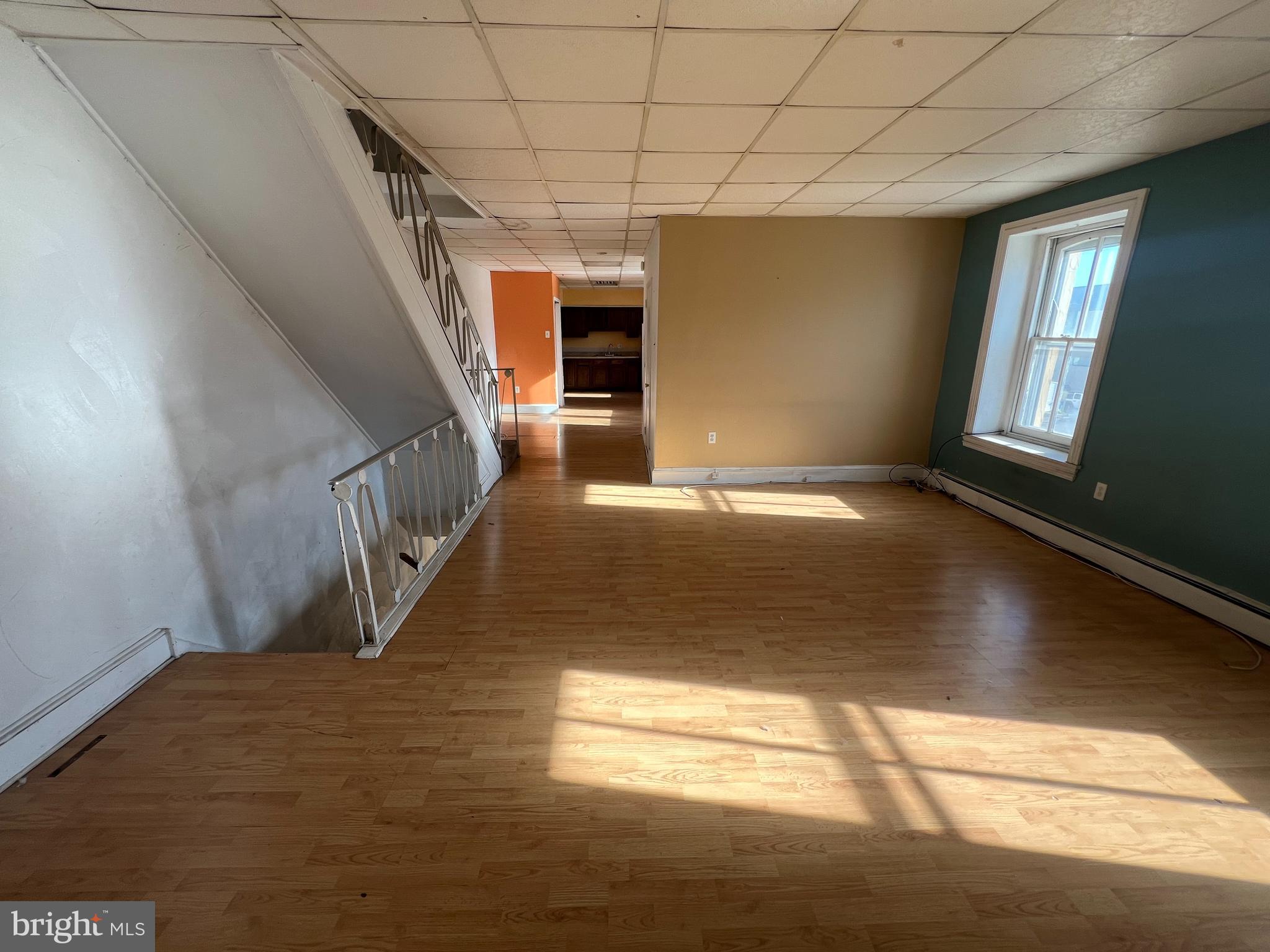 GERMANTOWN - Commercial Sale