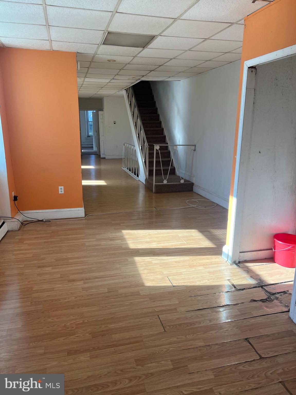 GERMANTOWN - Commercial Sale