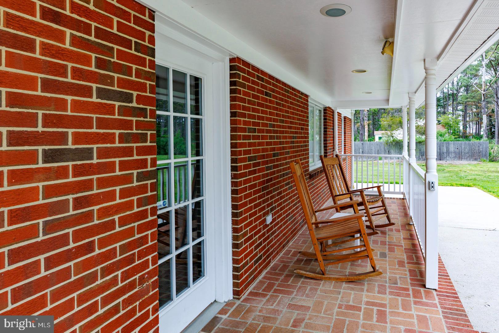 TOWN POINT ESTATES - Residential