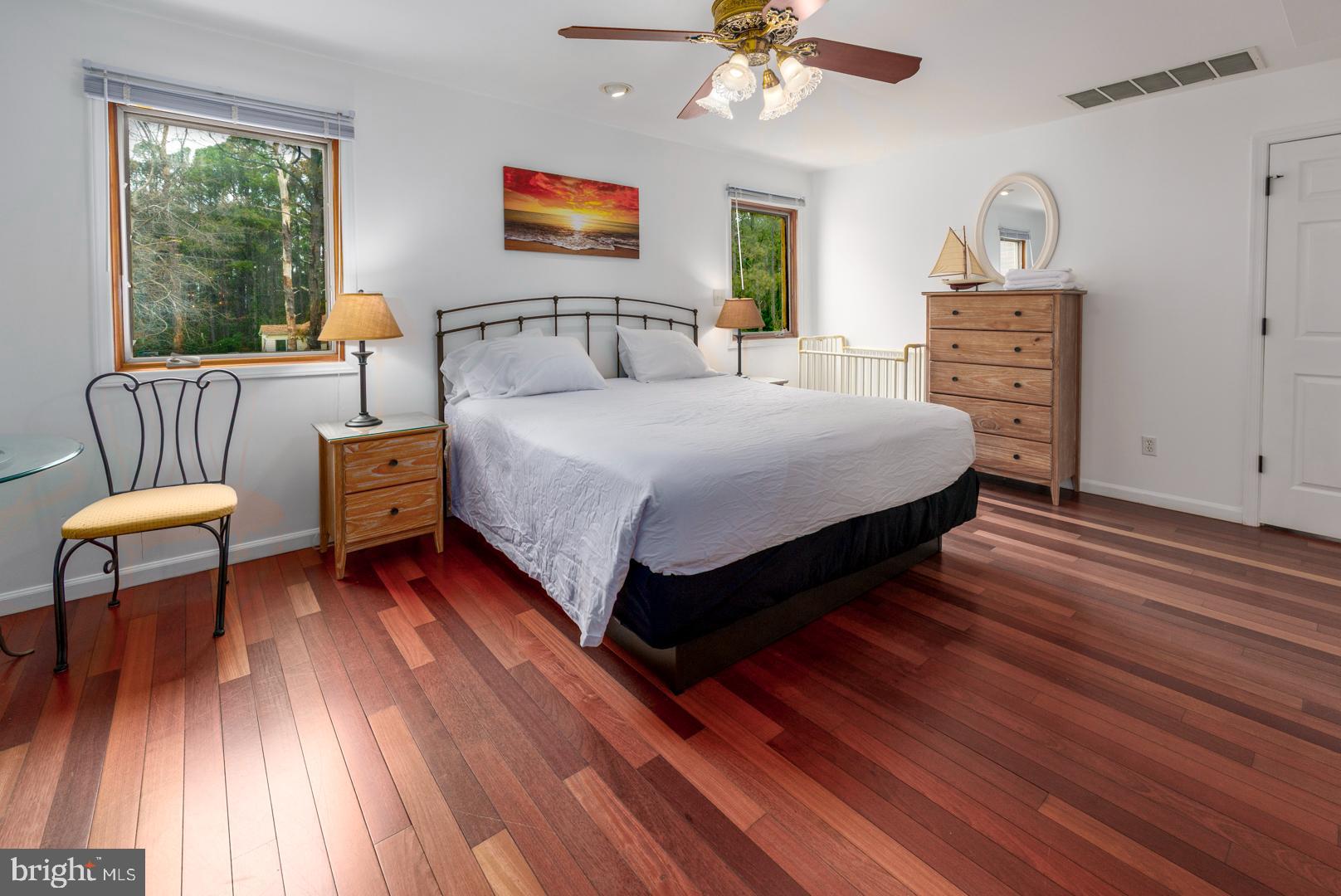 TOWN POINT ESTATES - Residential