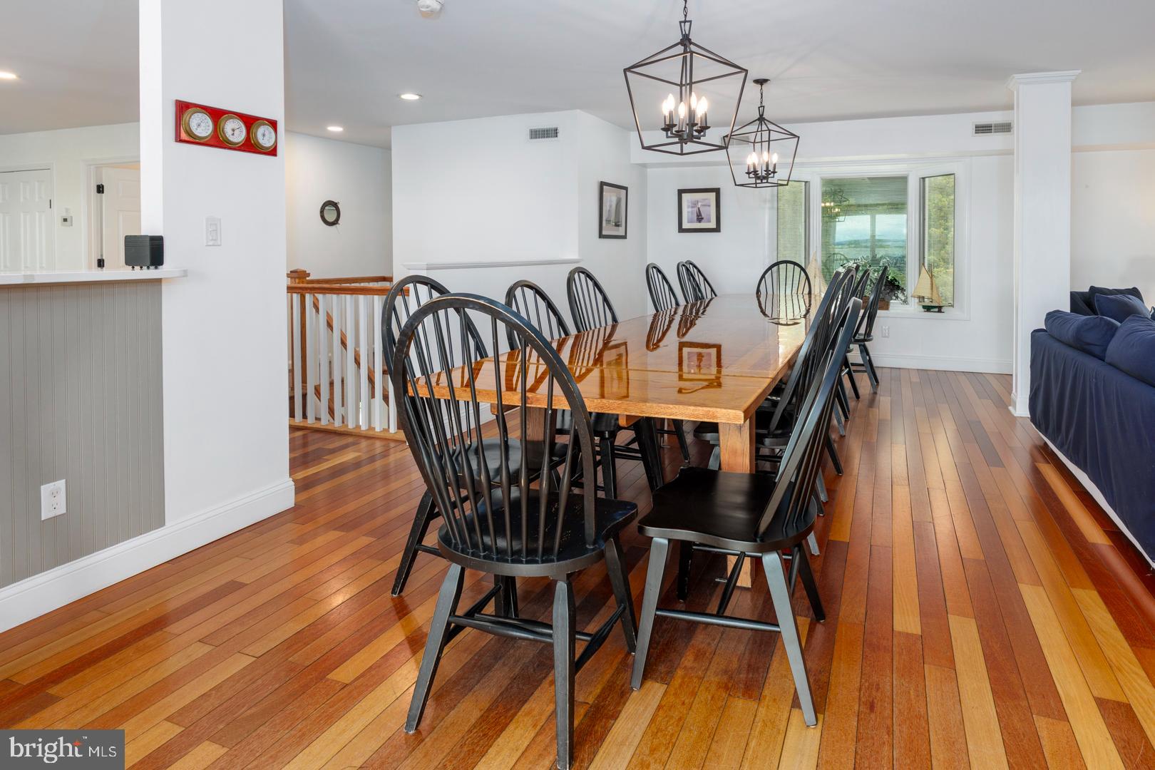 TOWN POINT ESTATES - Residential